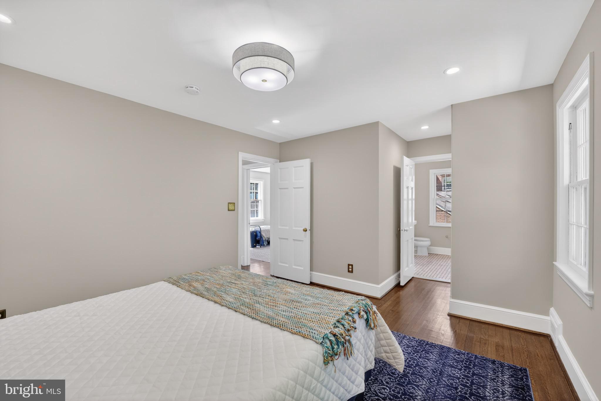 ROLLINGWOOD - Residential