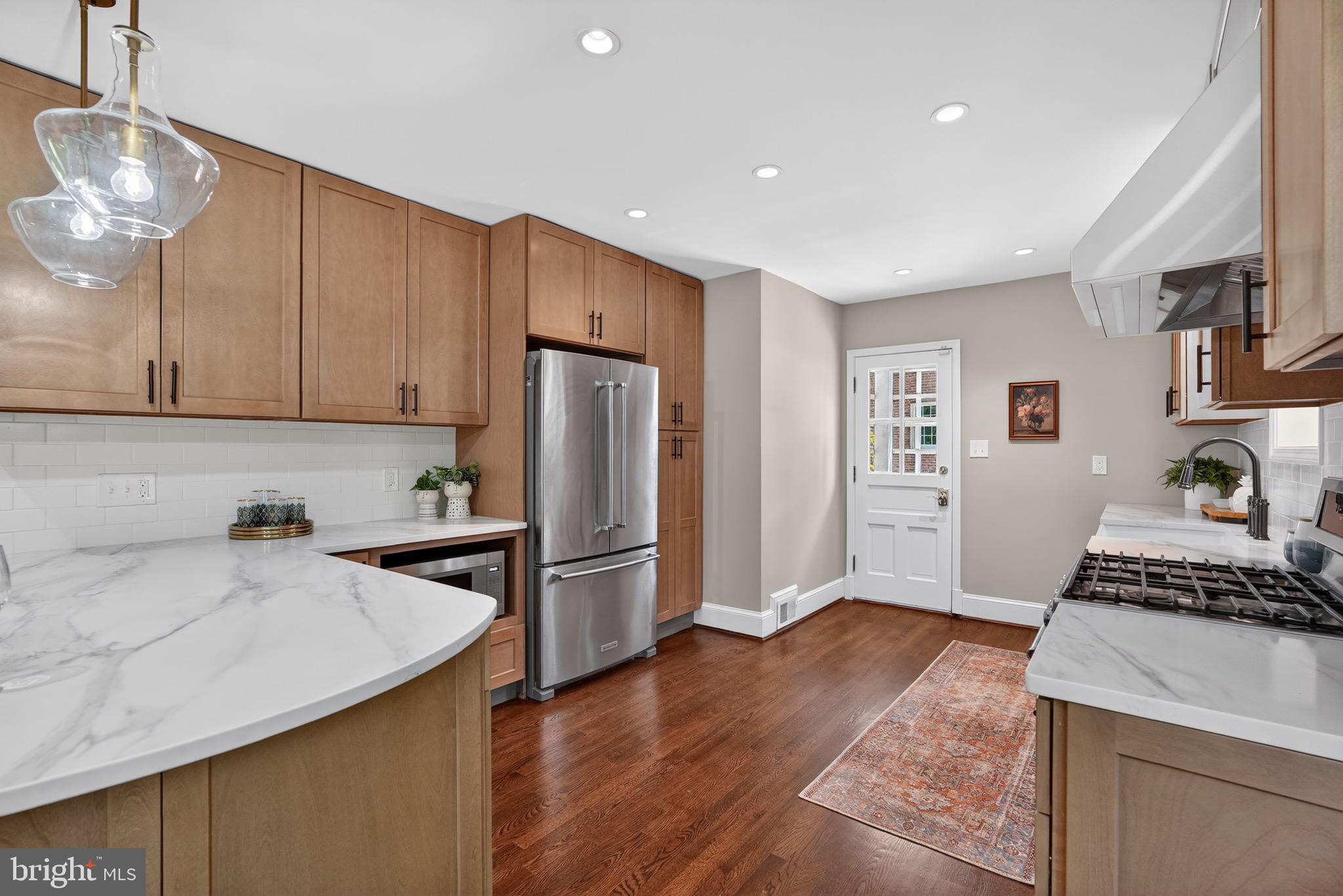 ROLLINGWOOD - Residential