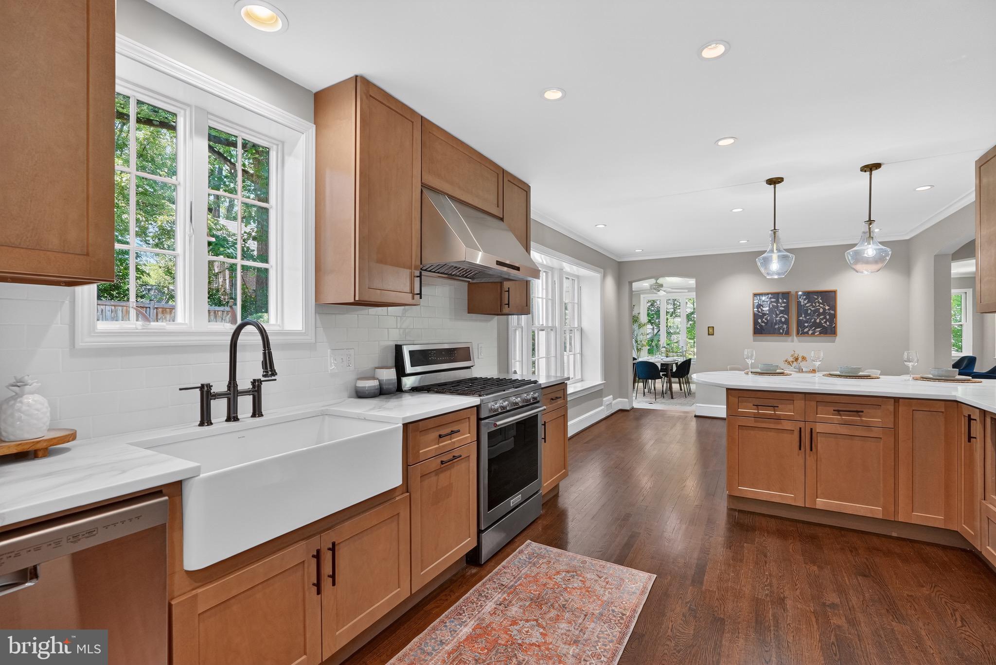 ROLLINGWOOD - Residential