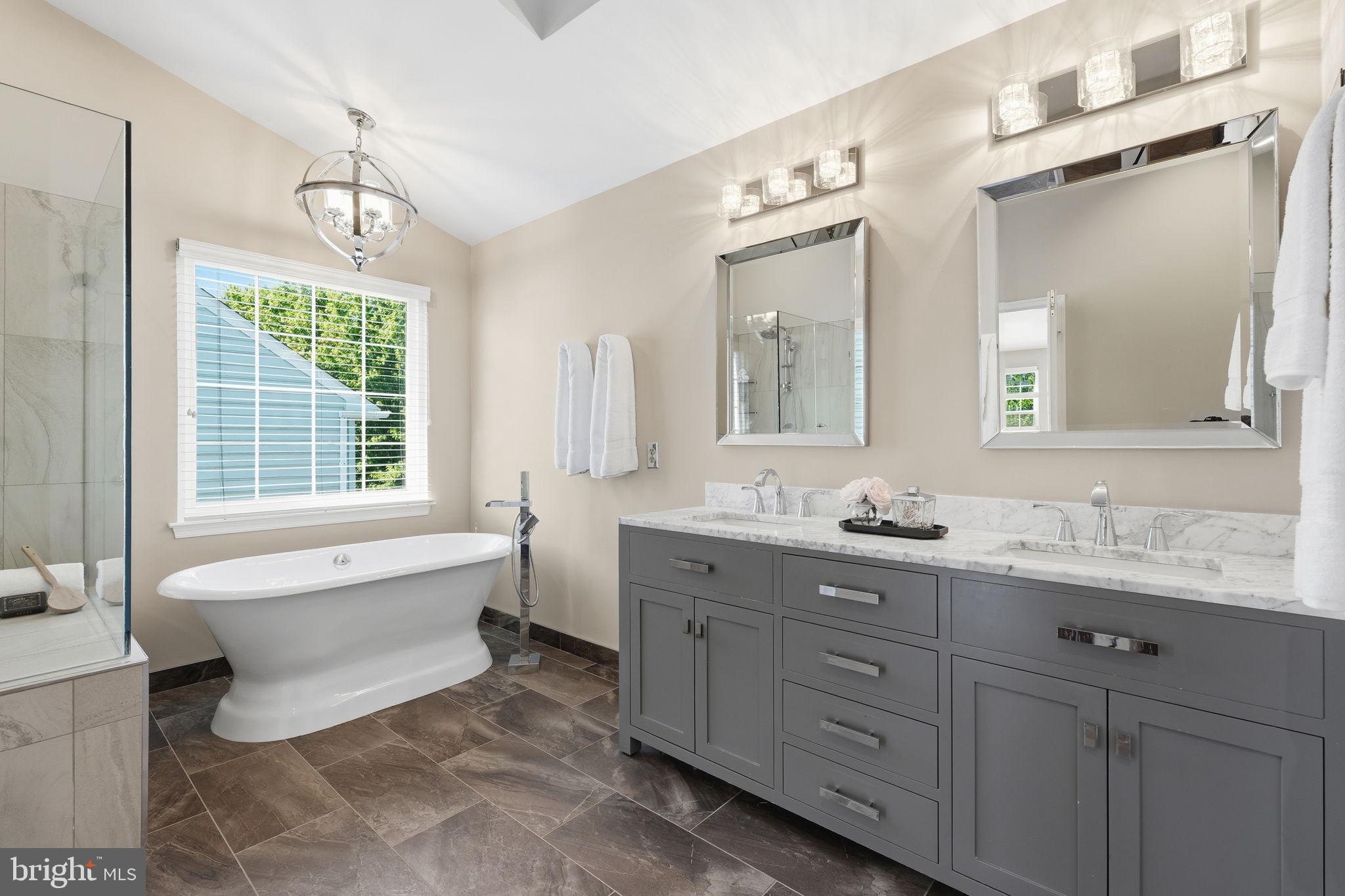 CLOPPERS MILL WEST - Residential