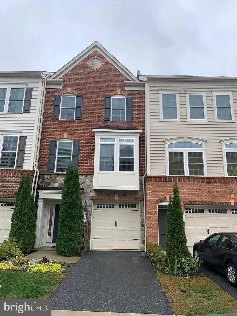 Beautiful, immaculate luxury townhome with hardwood floors and new carpet and paint throughout. Garage and fenced in yard and back deck  with walkout first floor. Broadneck school district. Home is in pristine condition. Easy access to 50/301 and route 2 makes this an easy communte to DC and Baltimore. Close to Anne Arundel Community College, and blue ribbon schools, shopping, restaurants, Sandy Point State Park, Bay Bridge and much more. Move in May 1st