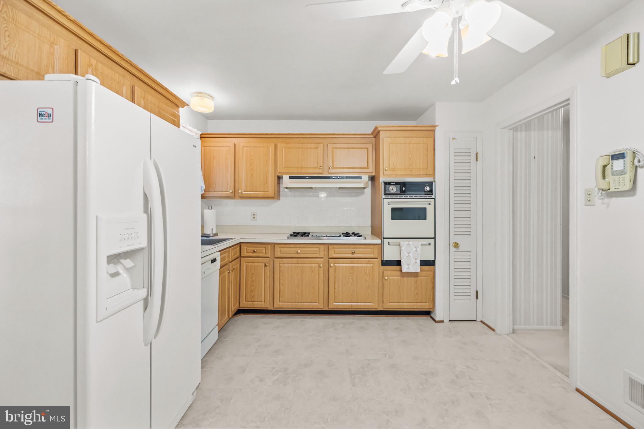 ROLLING VALLEY - Residential