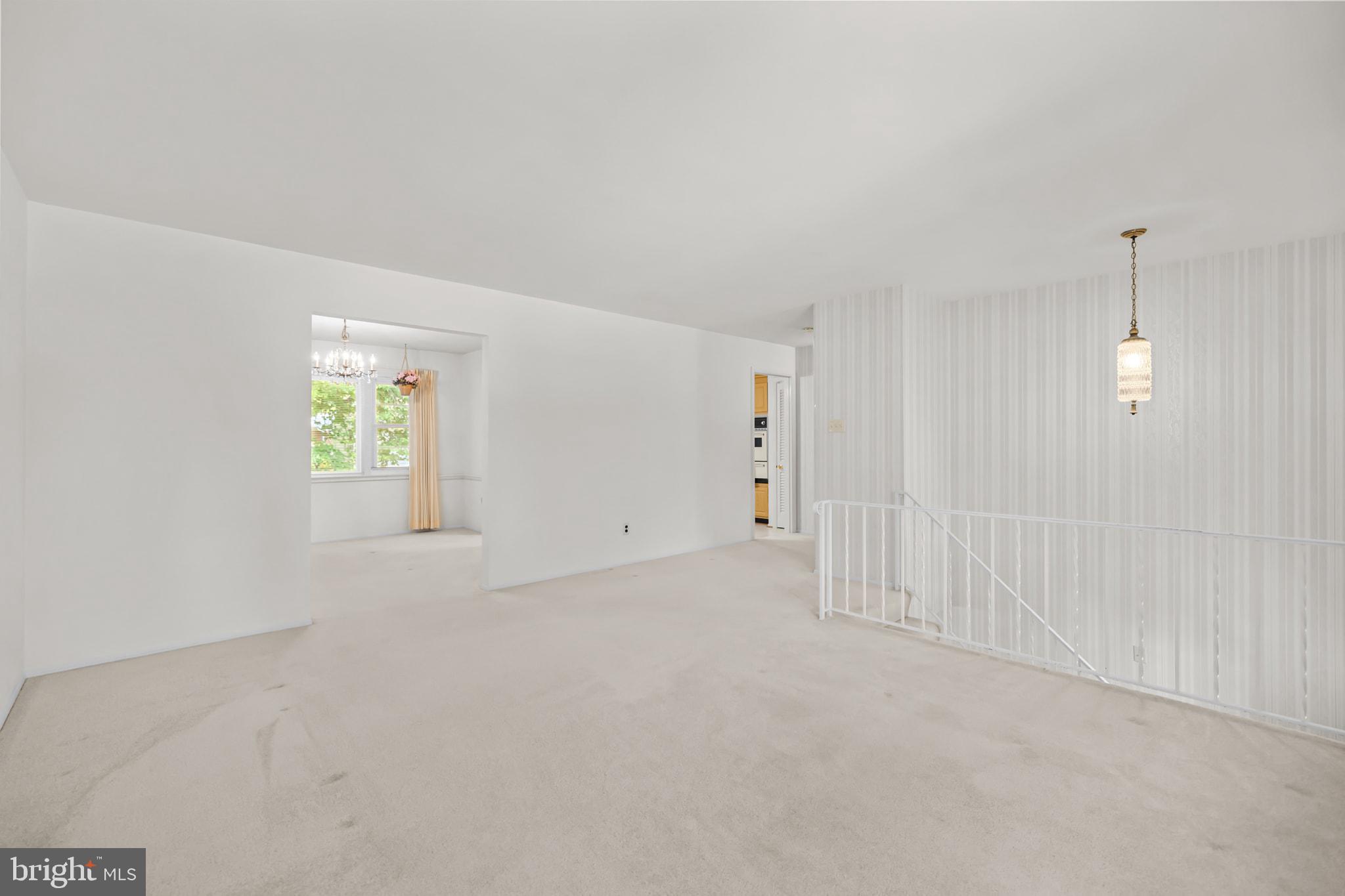 ROLLING VALLEY - Residential
