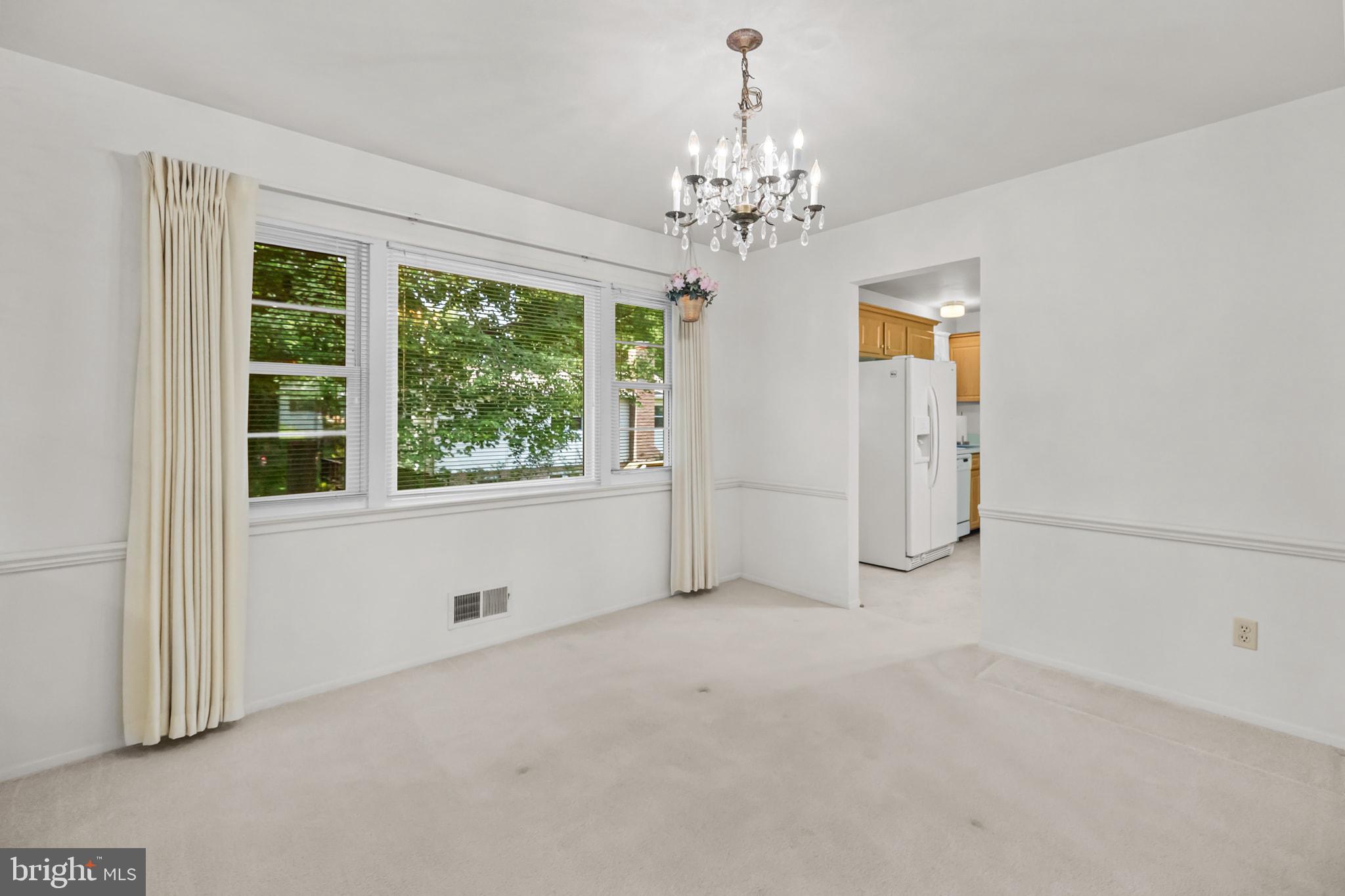ROLLING VALLEY - Residential
