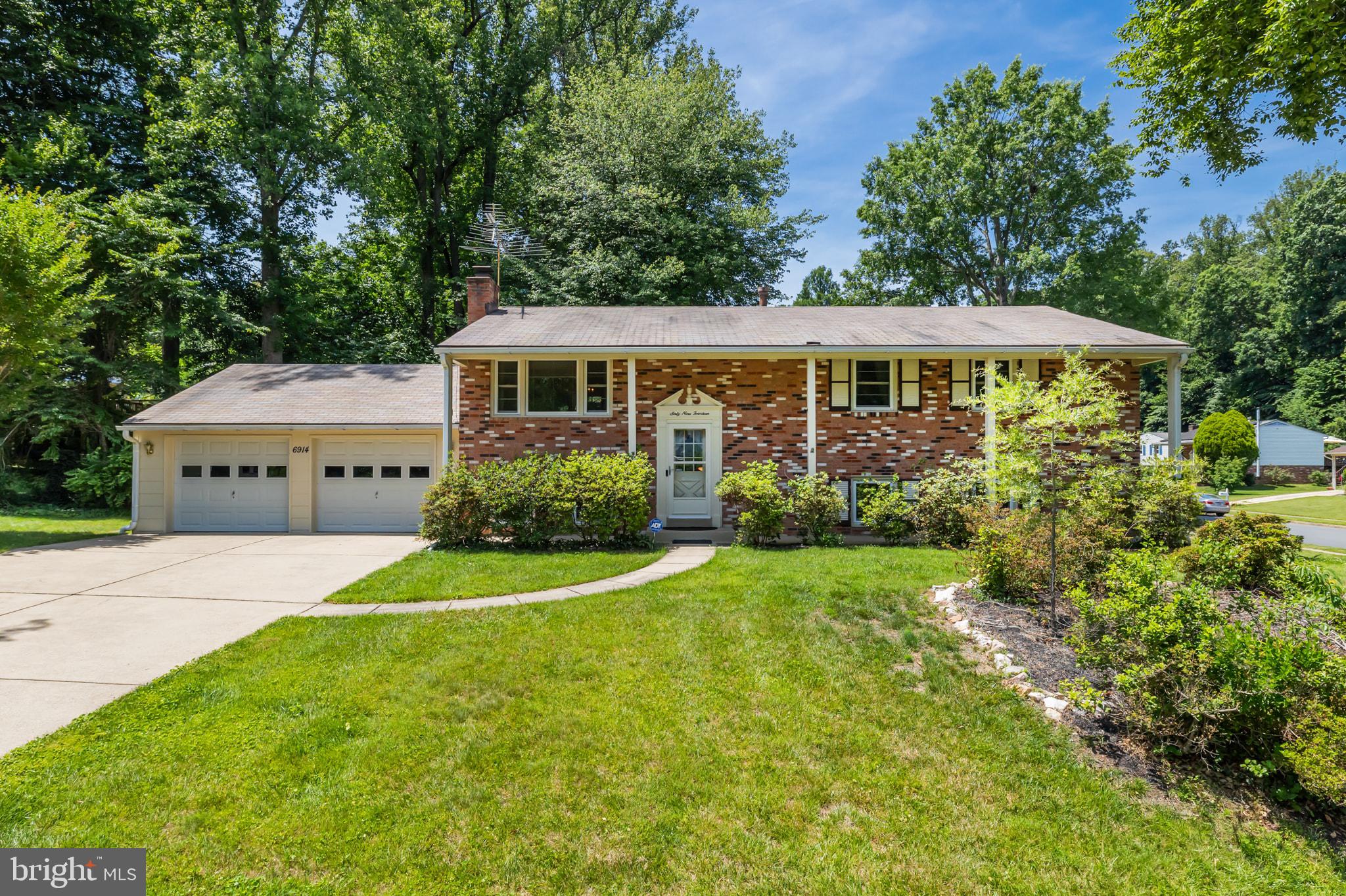ROLLING VALLEY - Residential