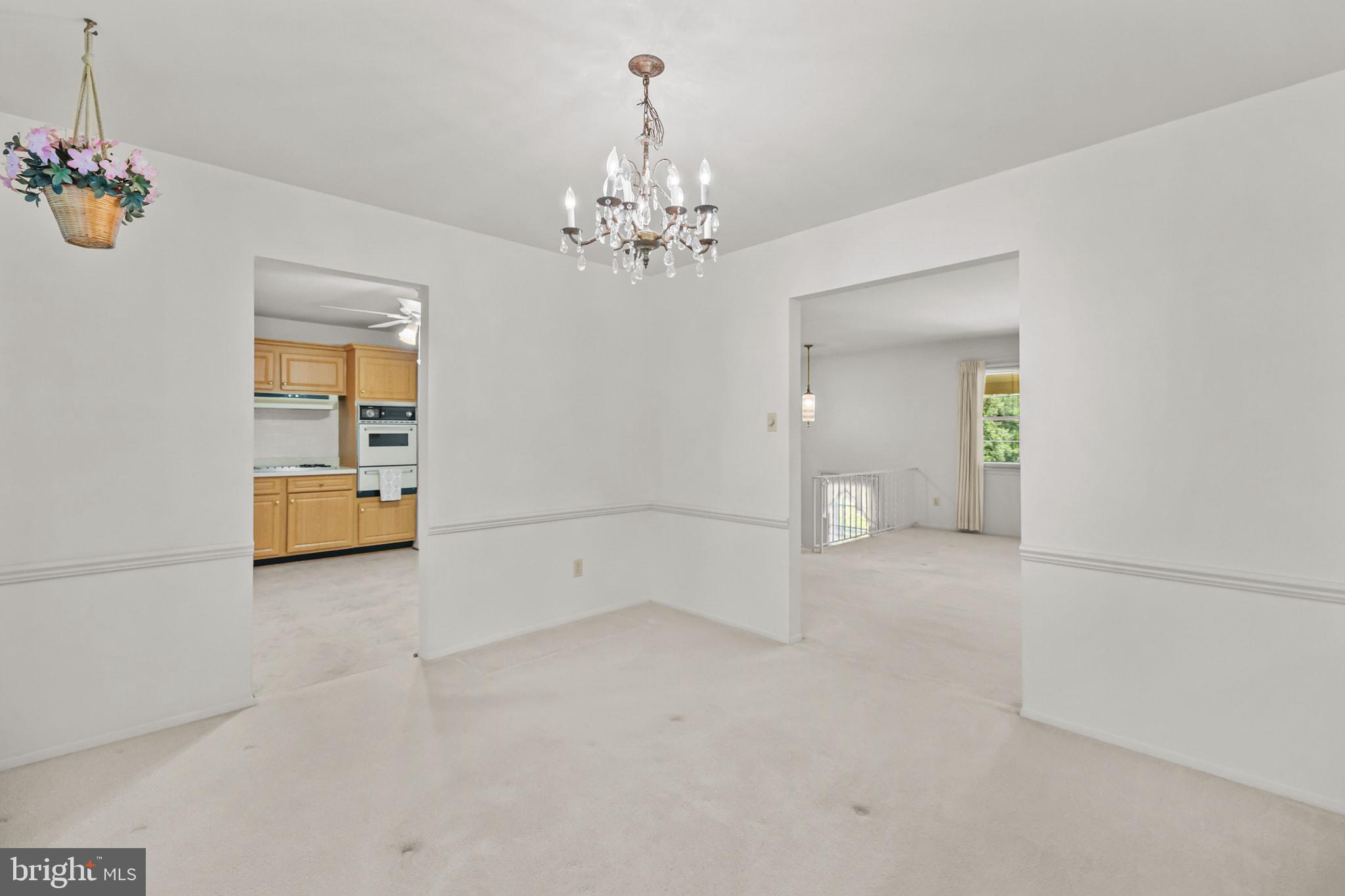 ROLLING VALLEY - Residential
