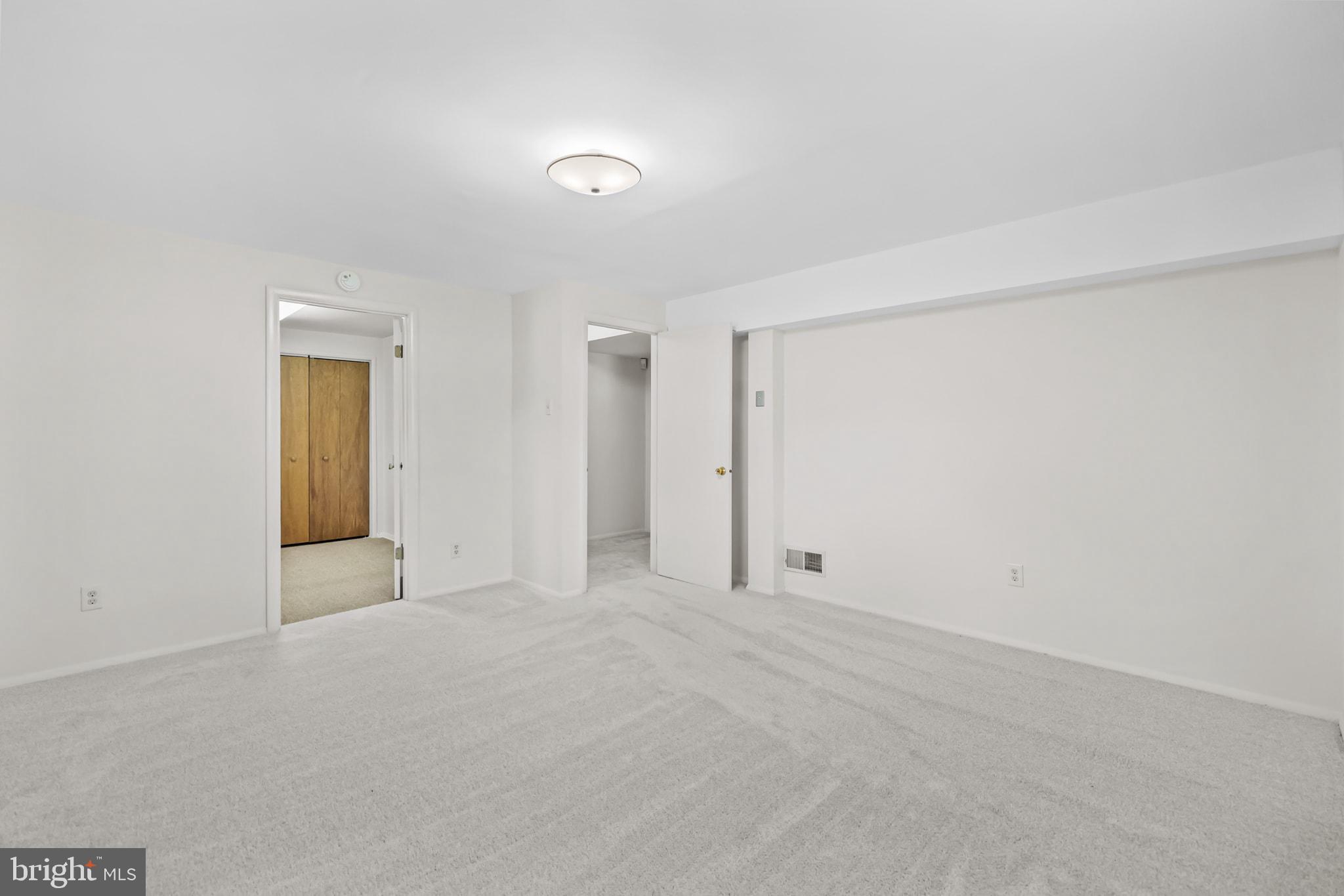 ROLLING VALLEY - Residential