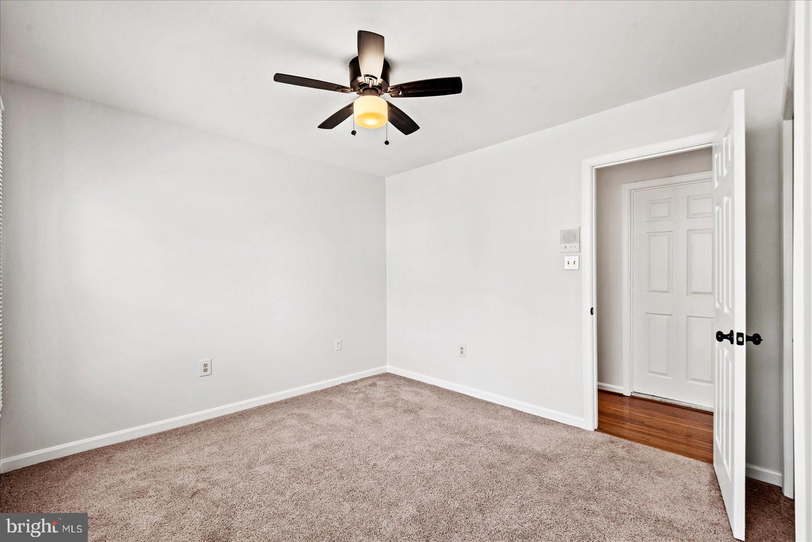 THE MANORS OF PARK RIDGE - Residential