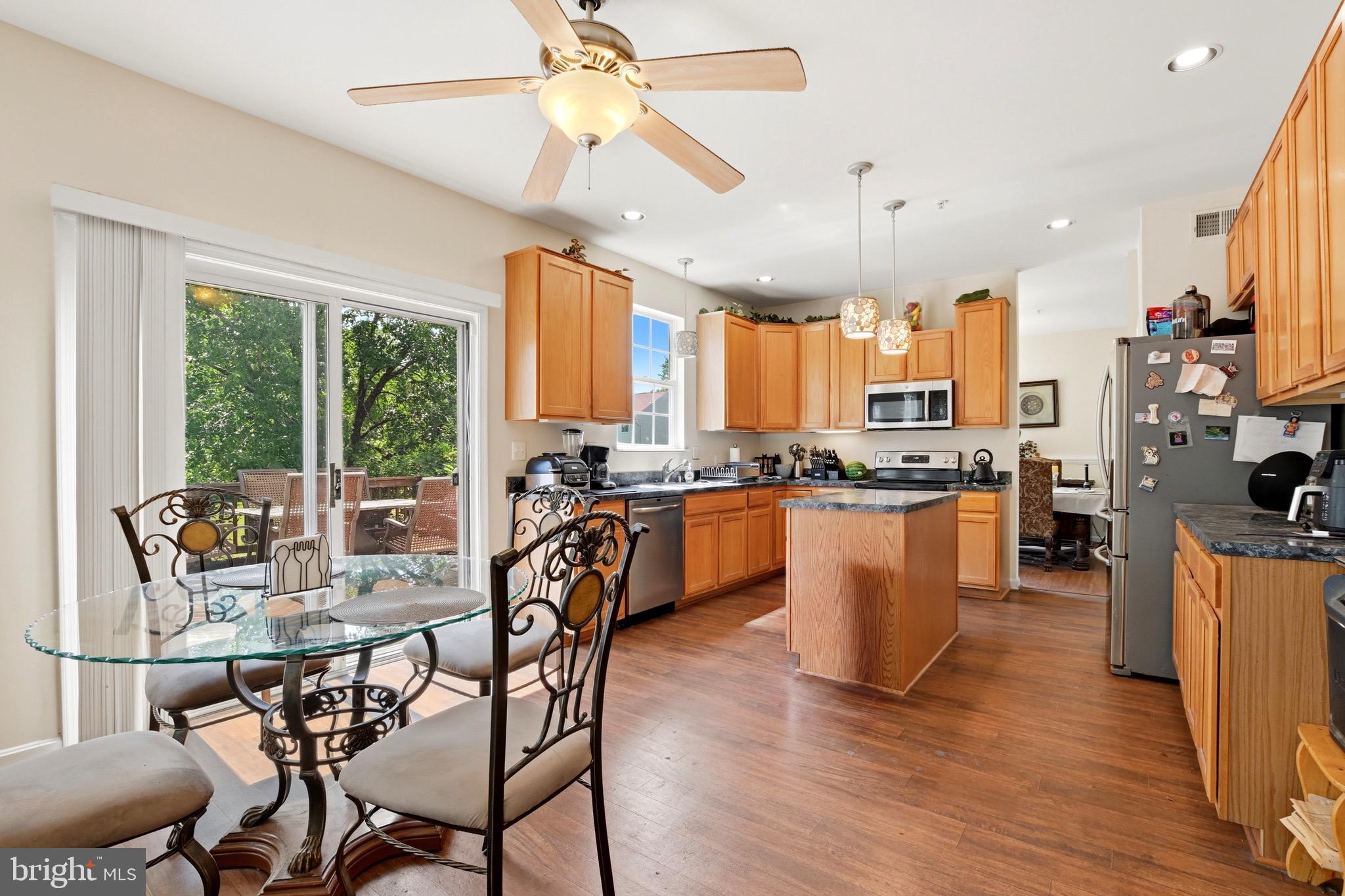 PARKER MEADOWS - Residential
