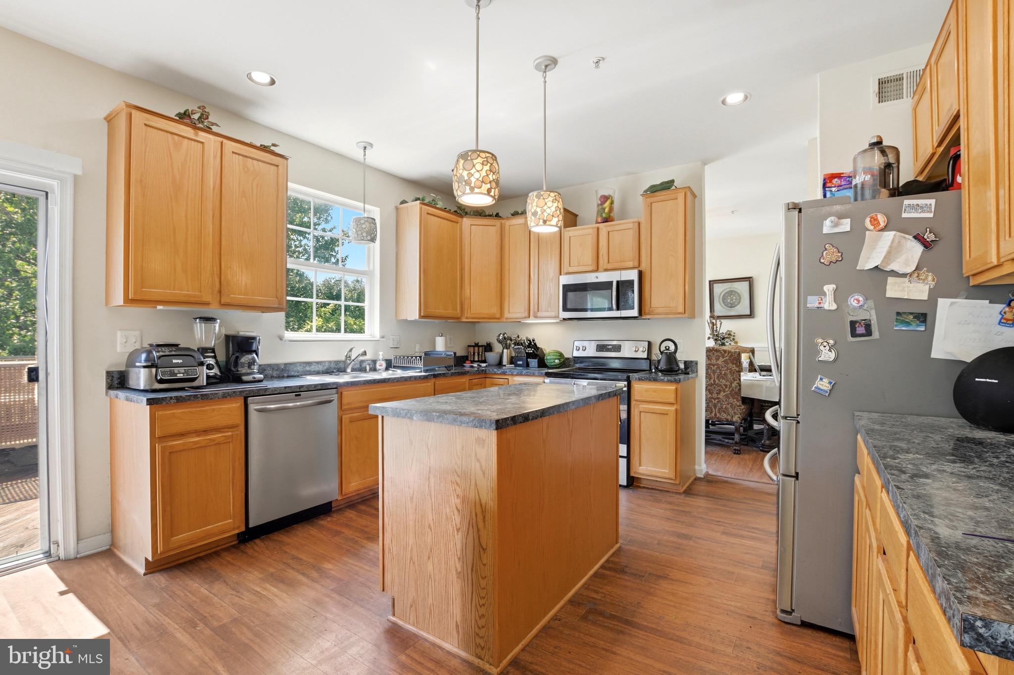 PARKER MEADOWS - Residential