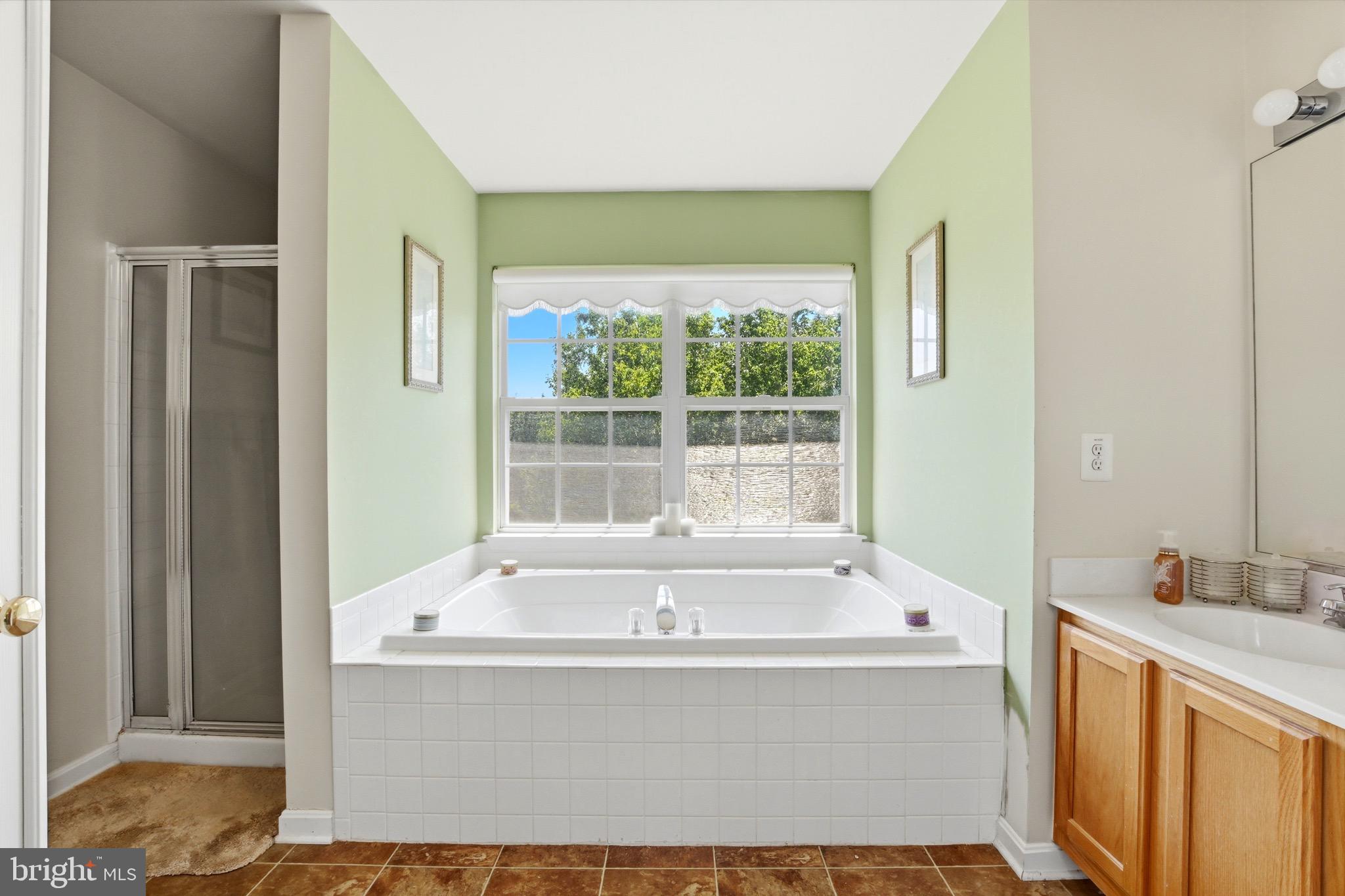PARKER MEADOWS - Residential