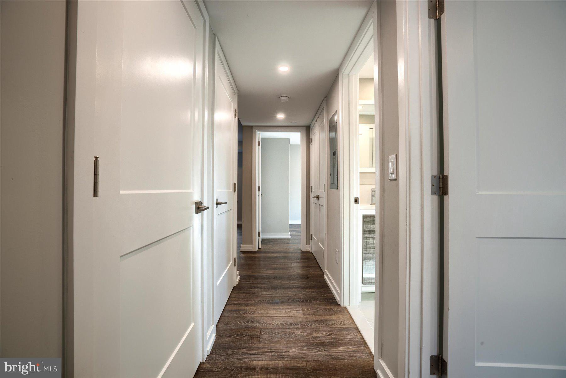 SOCIETY HILL - Residential Lease
