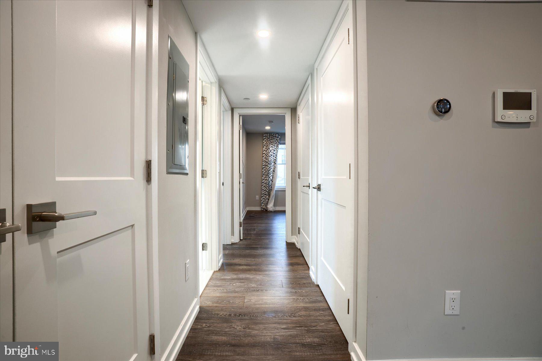 SOCIETY HILL - Residential Lease