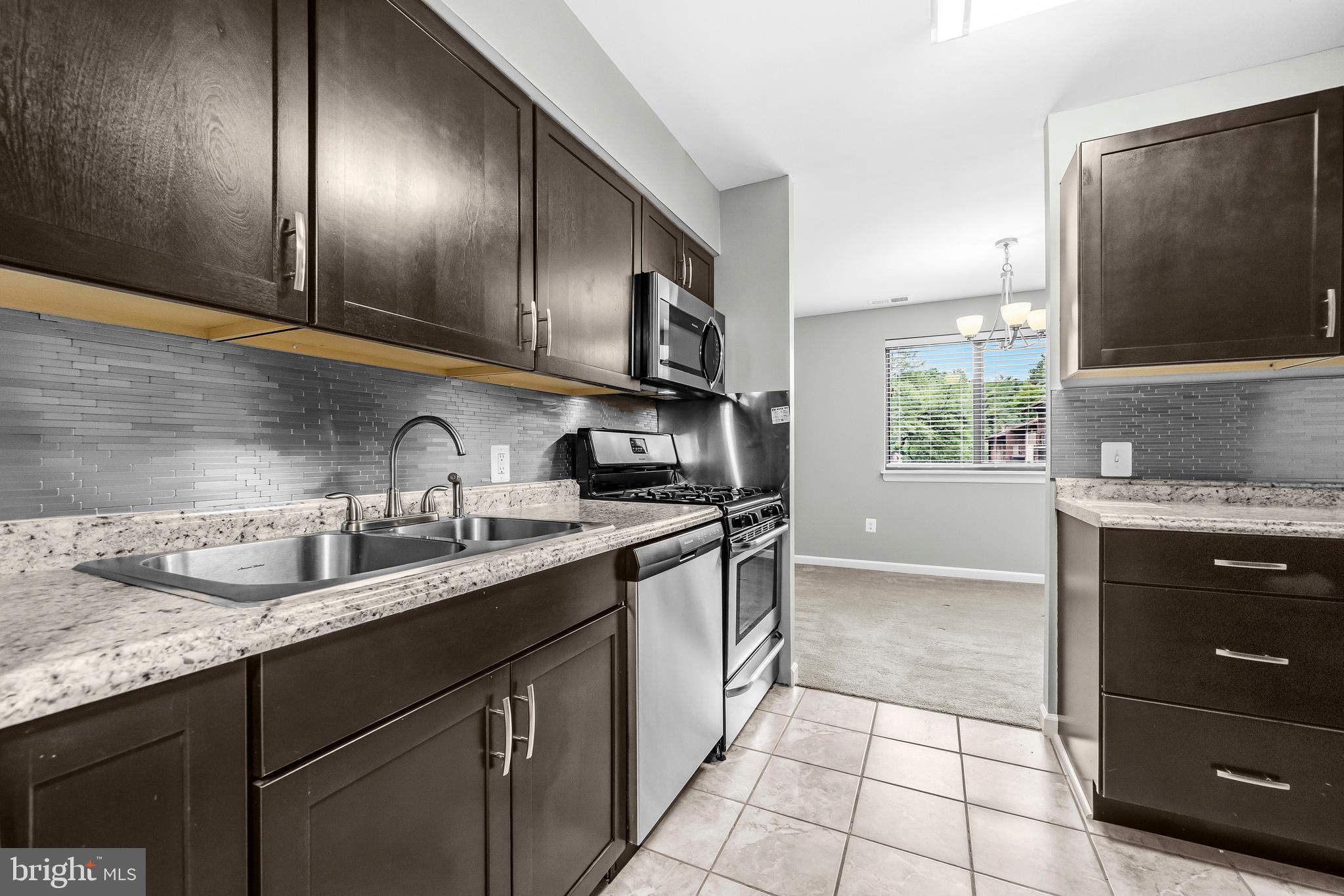 TREOVER CONDOMINIUM - Residential