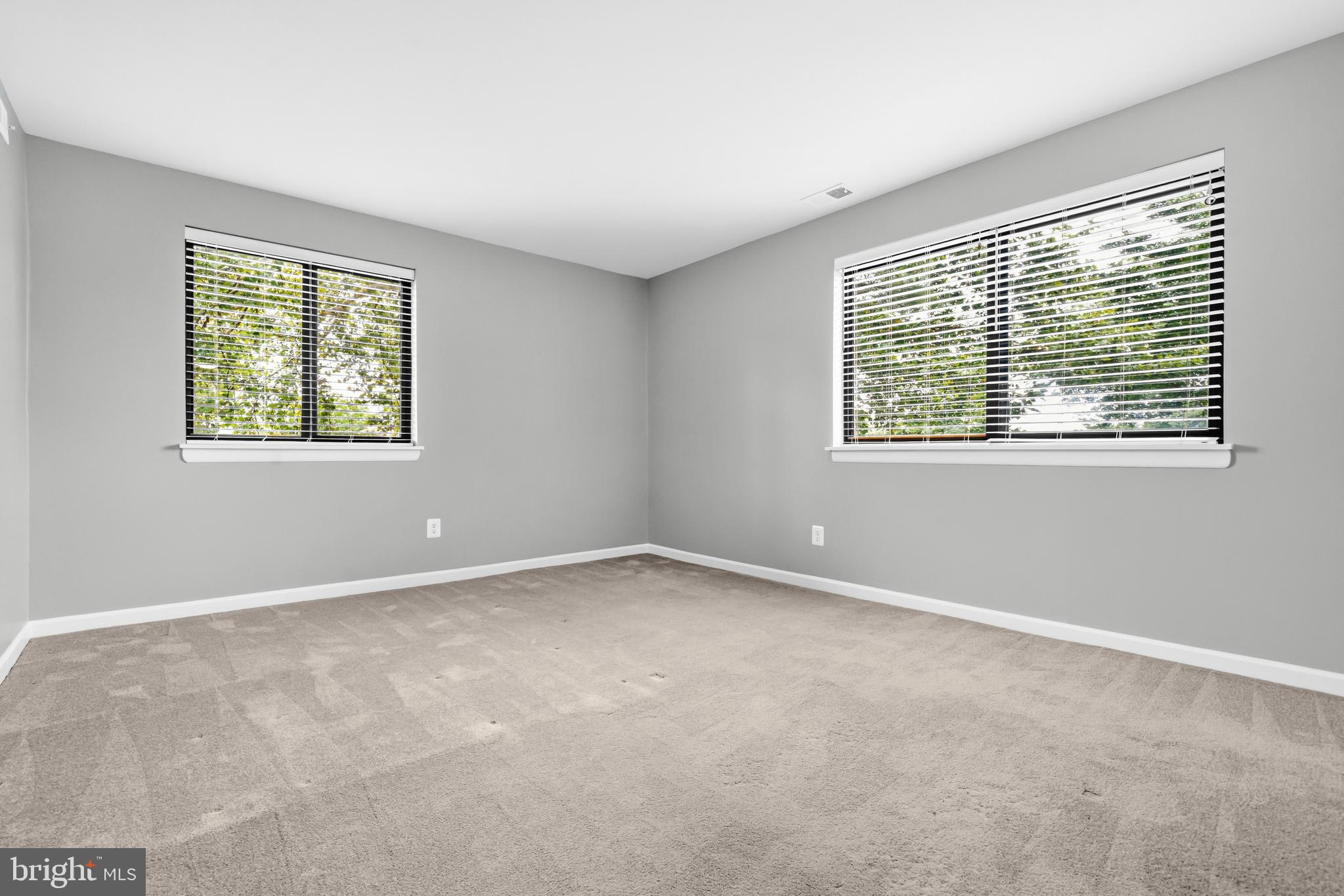 TREOVER CONDOMINIUM - Residential