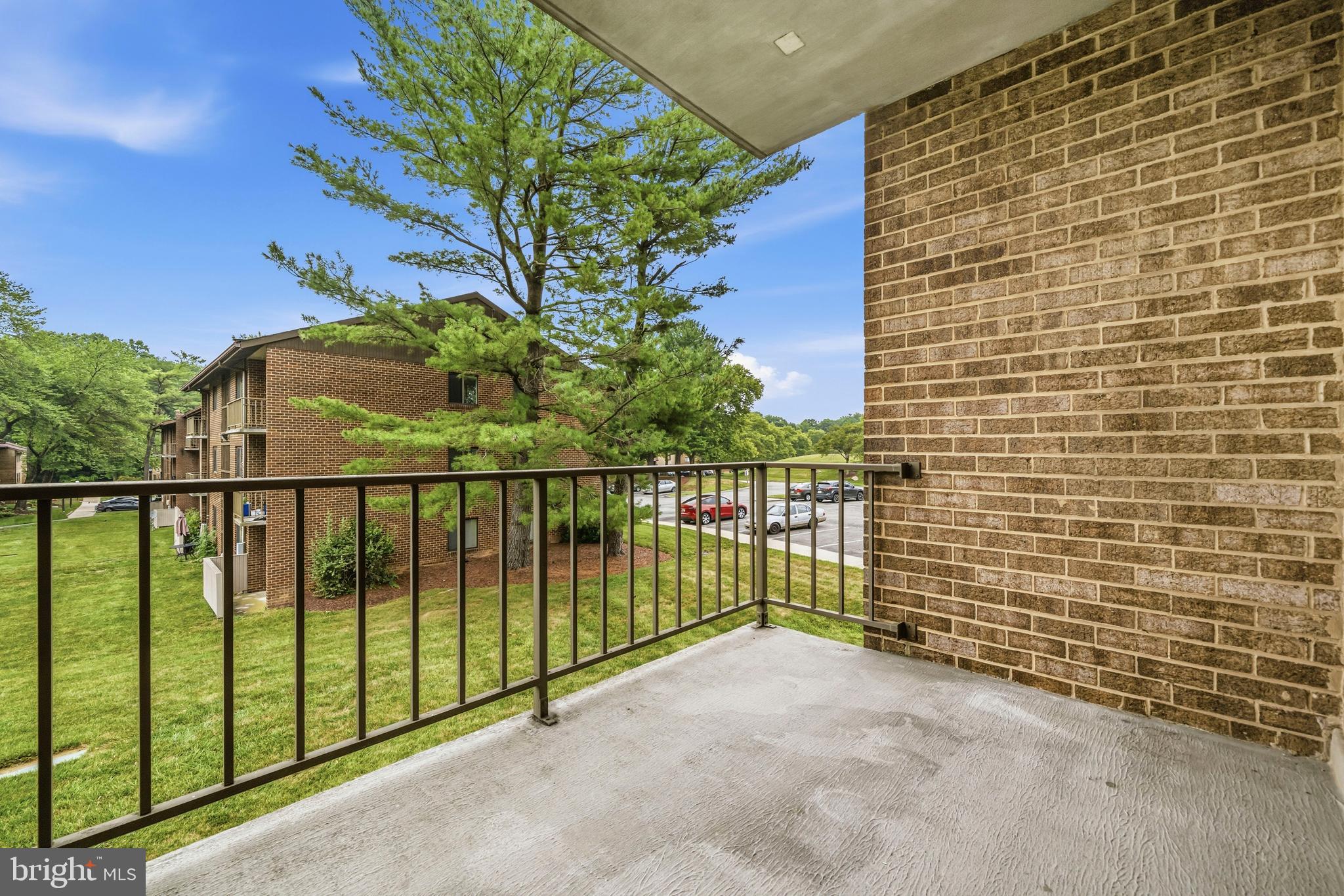 TREOVER CONDOMINIUM - Residential