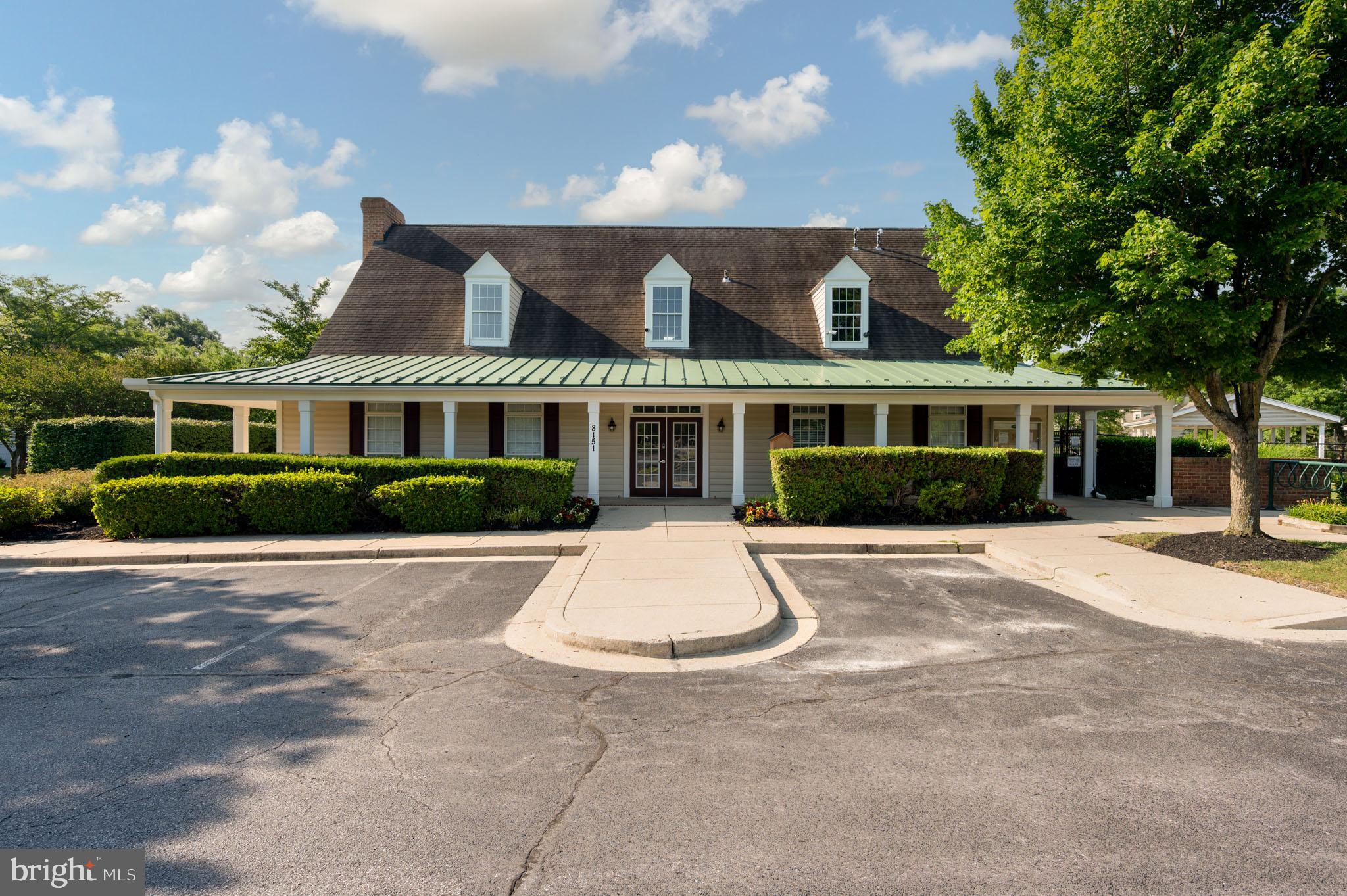 FARMINGTON VILLAGE - Residential