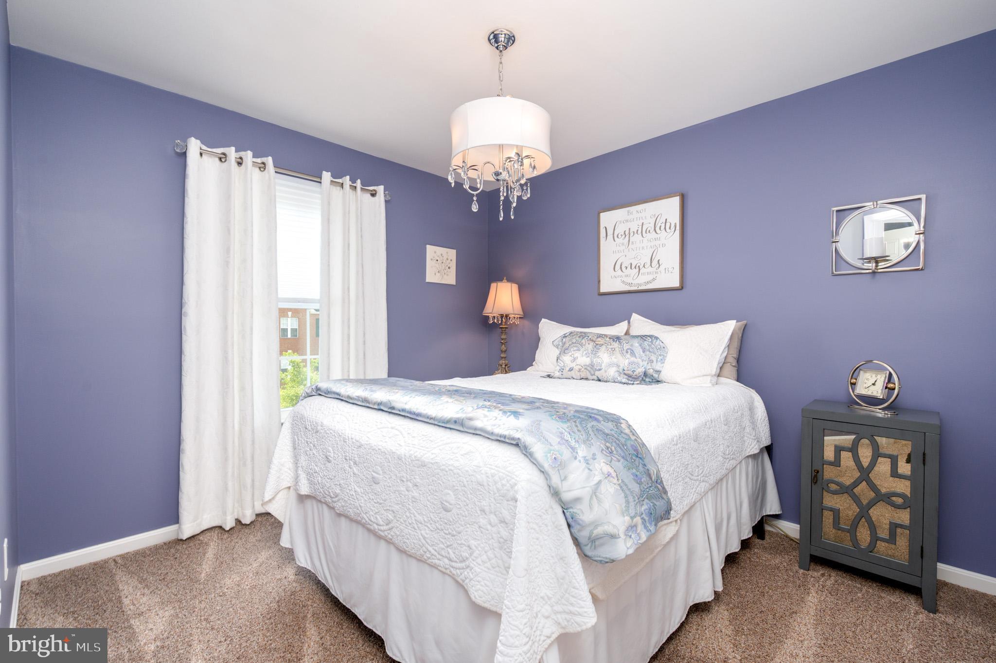 FARMINGTON VILLAGE - Residential
