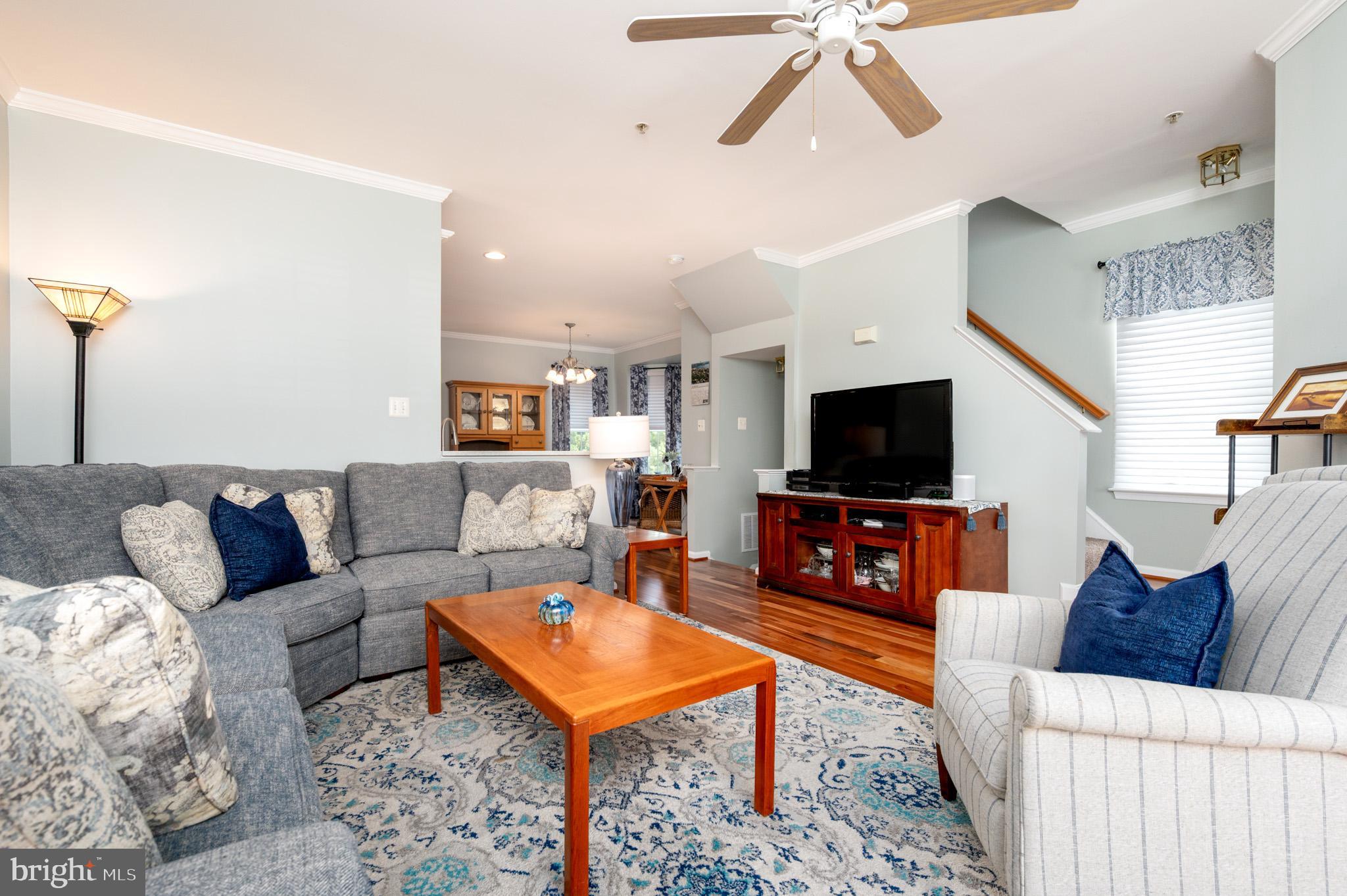 FARMINGTON VILLAGE - Residential