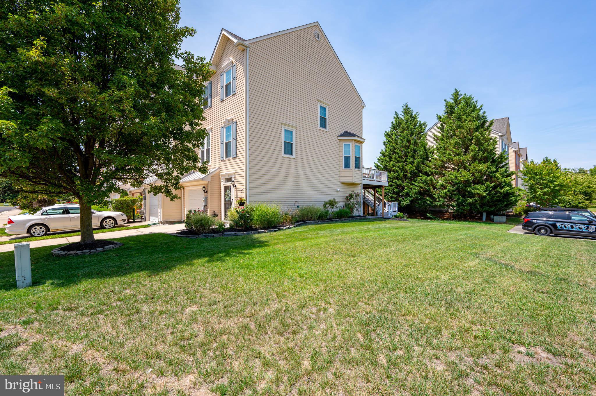FARMINGTON VILLAGE - Residential