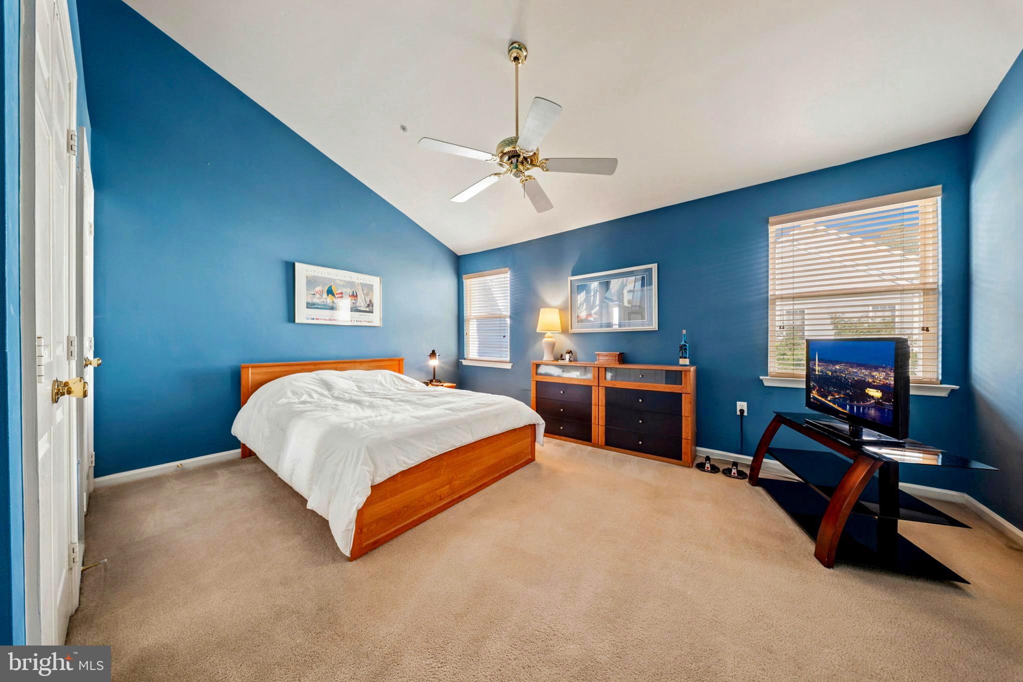 RIDGECREST - Residential