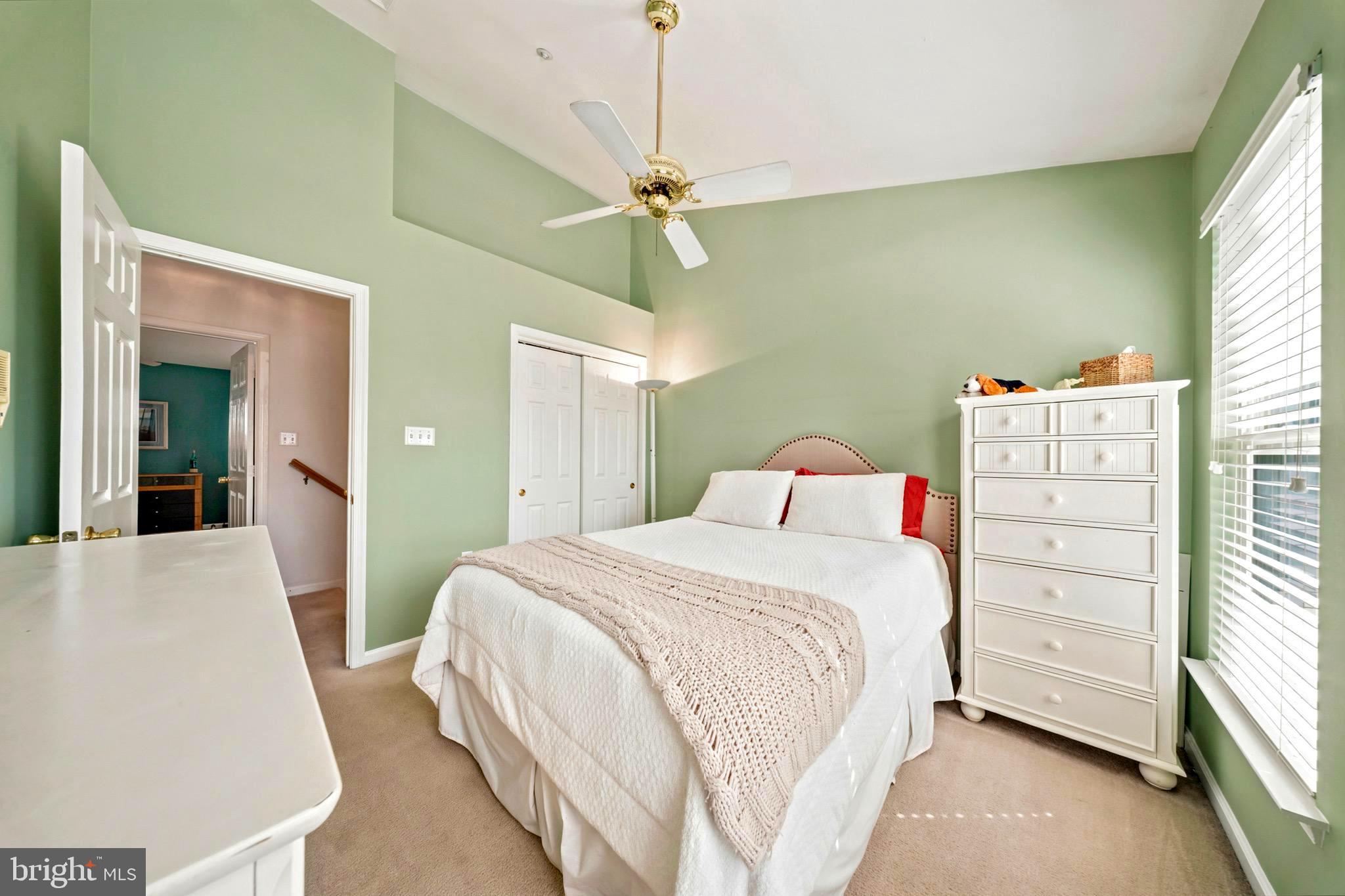 RIDGECREST - Residential