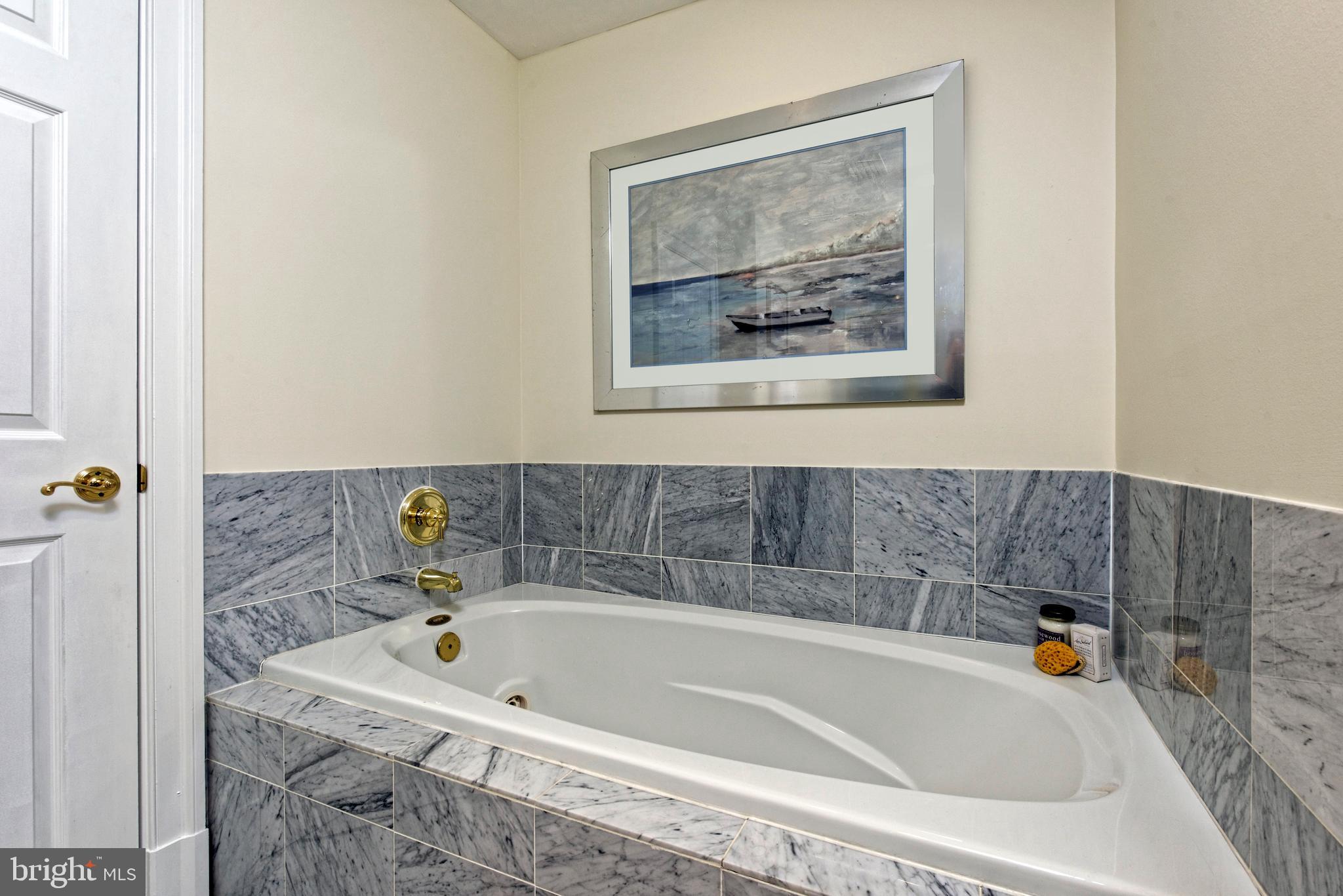 HARBORSIDE - Residential
