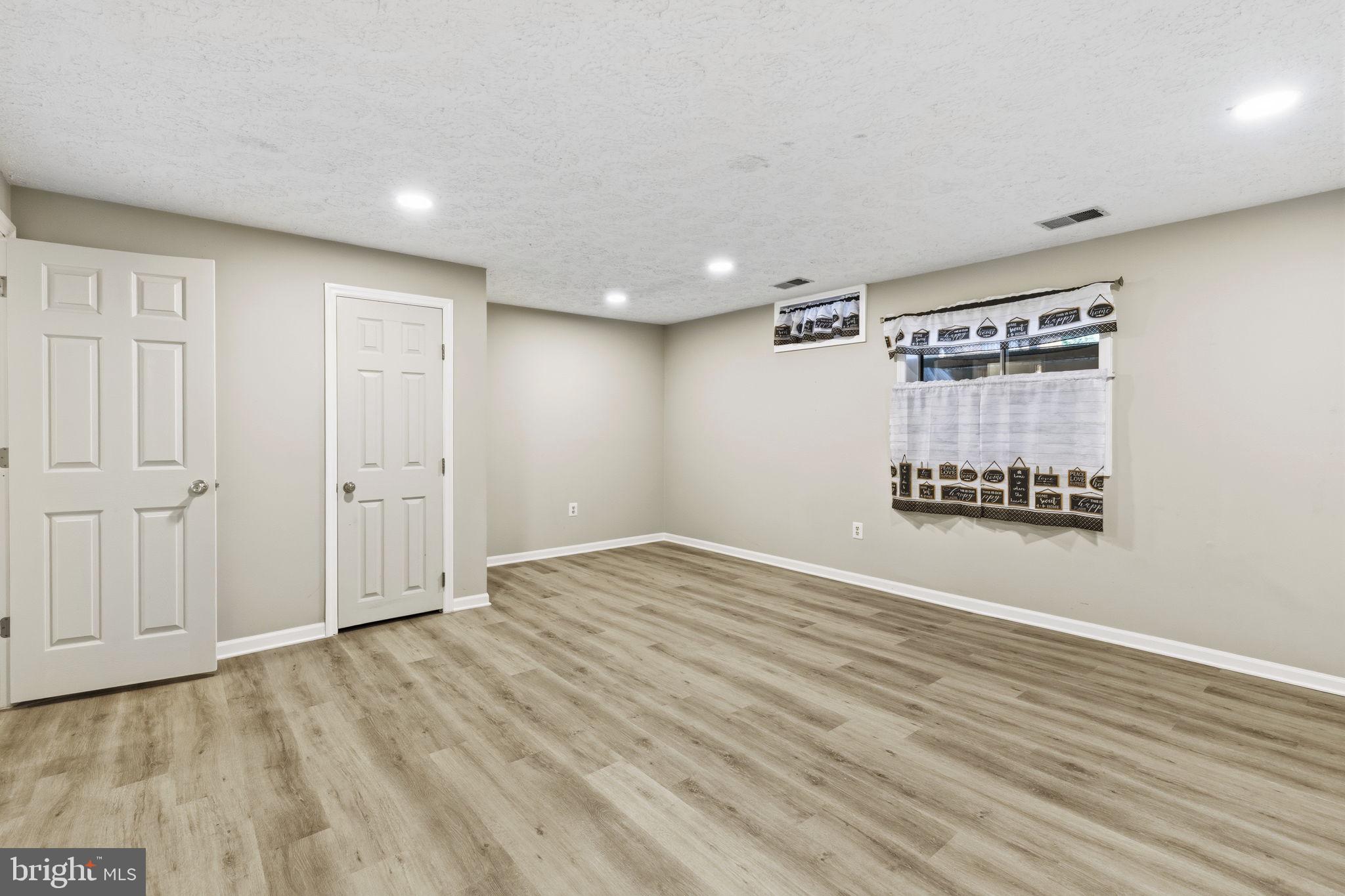 ASPEN PARK - Residential