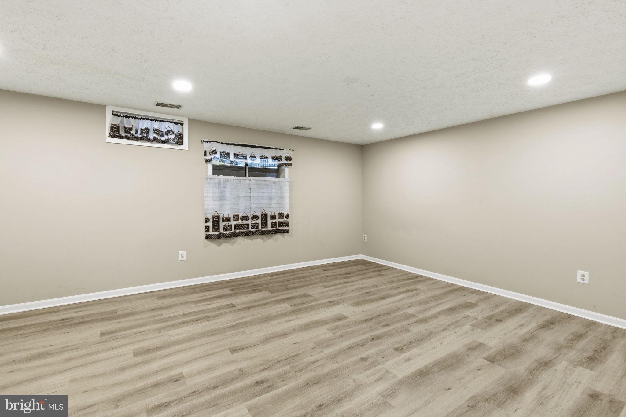 ASPEN PARK - Residential