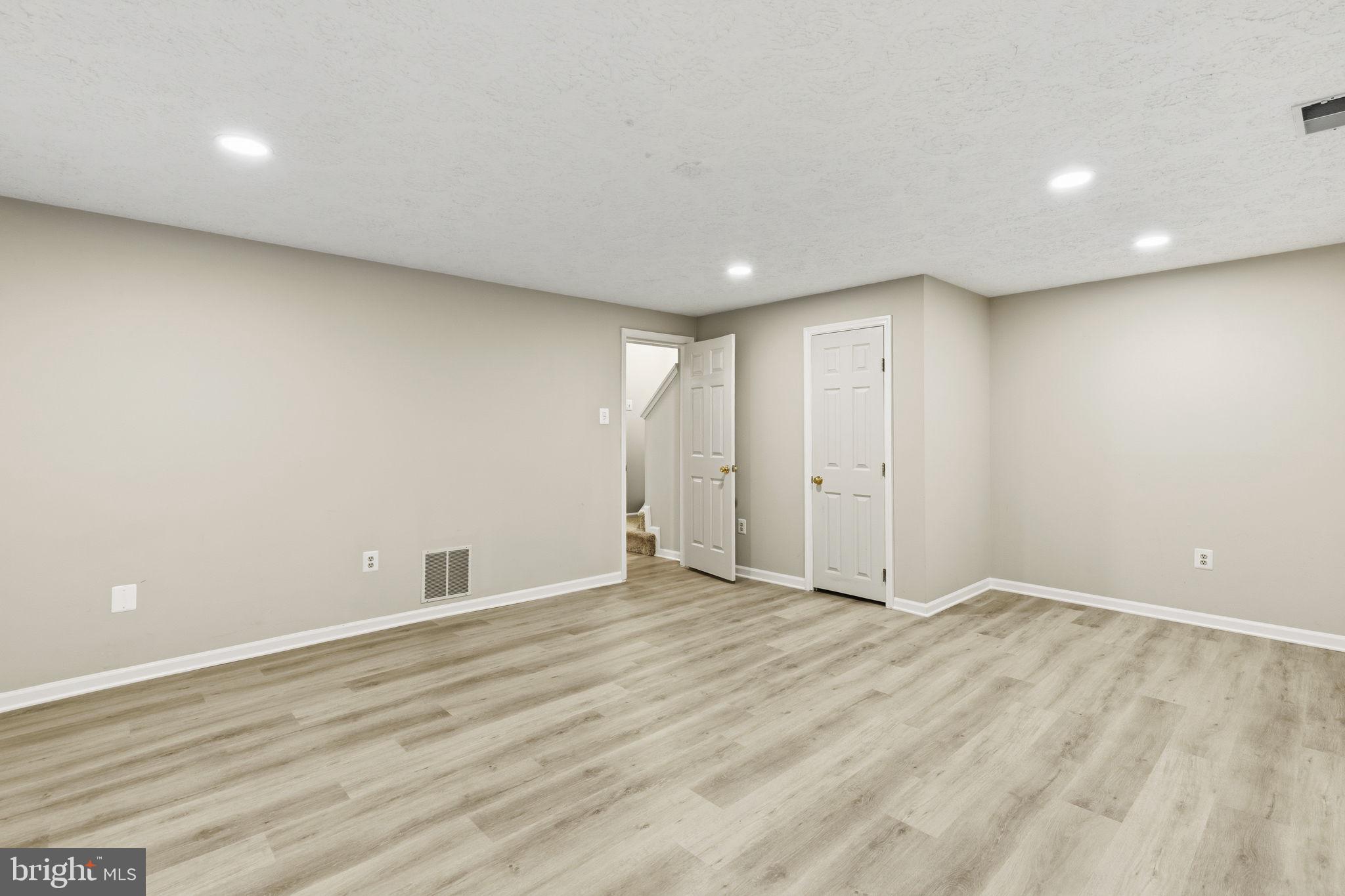 ASPEN PARK - Residential