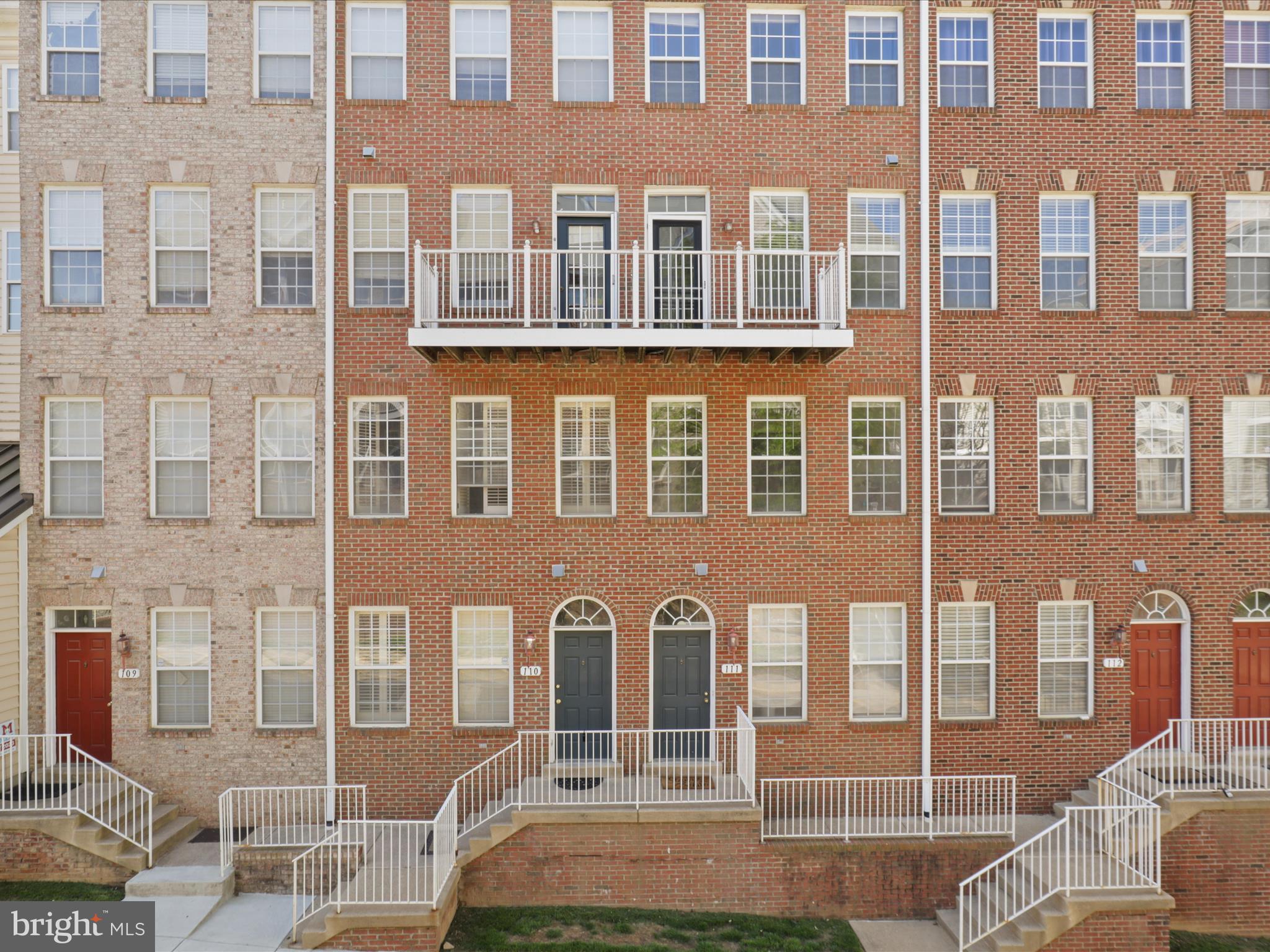 WESTBRIAR PLAZA - Residential Lease
