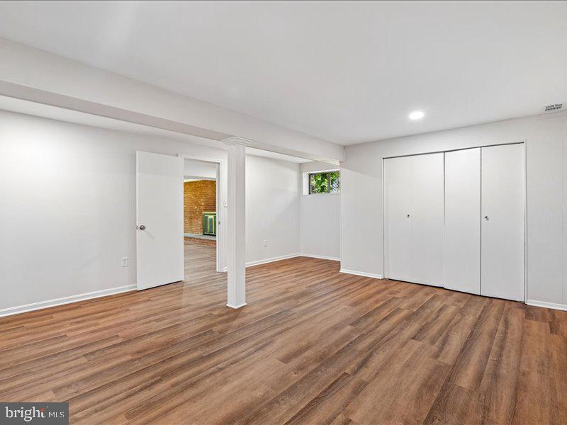 KEMP MILL FARMS - Residential
