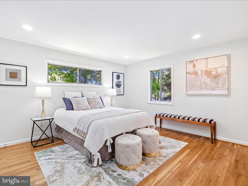 KEMP MILL FARMS - Residential