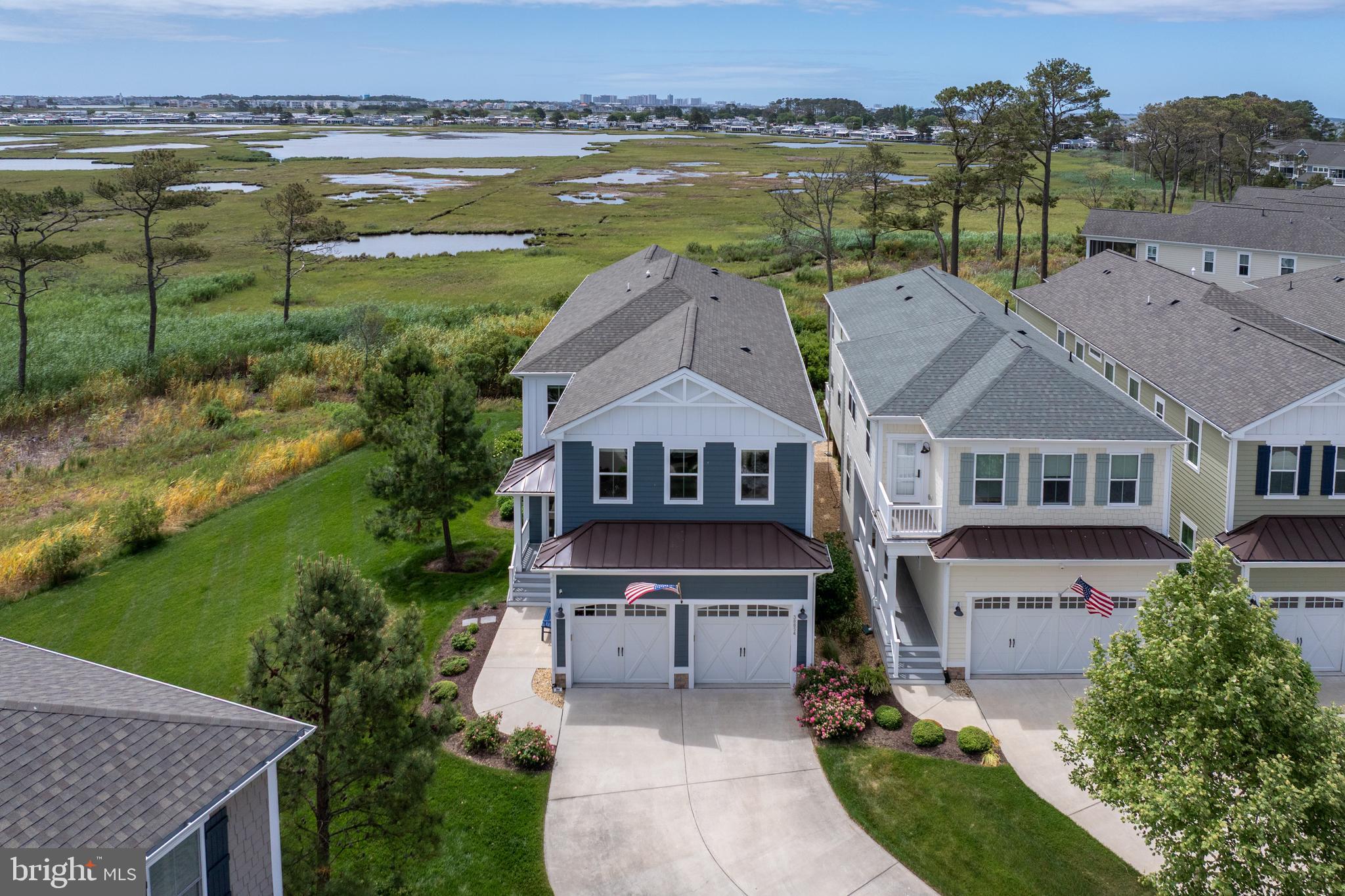 THE OVERLOOK - Residential