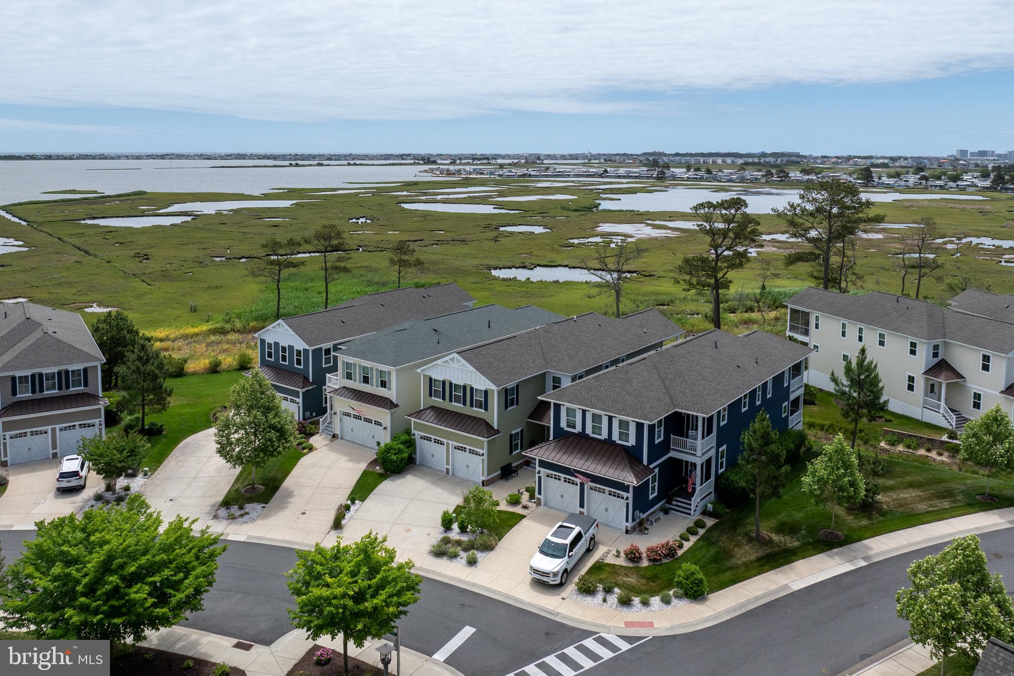 THE OVERLOOK - Residential