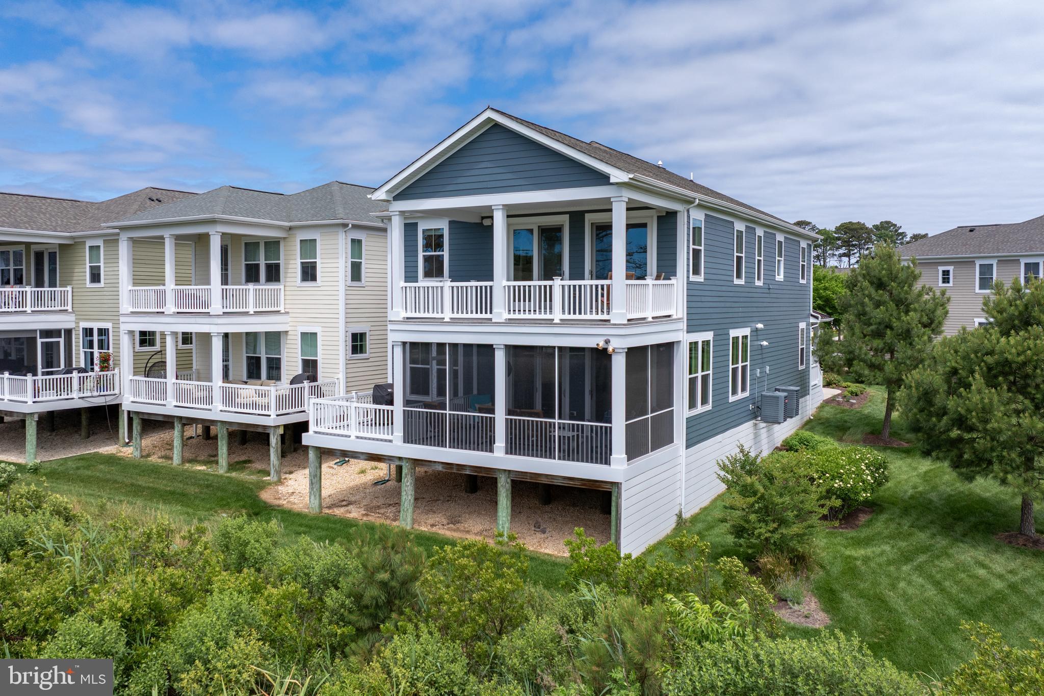THE OVERLOOK - Residential
