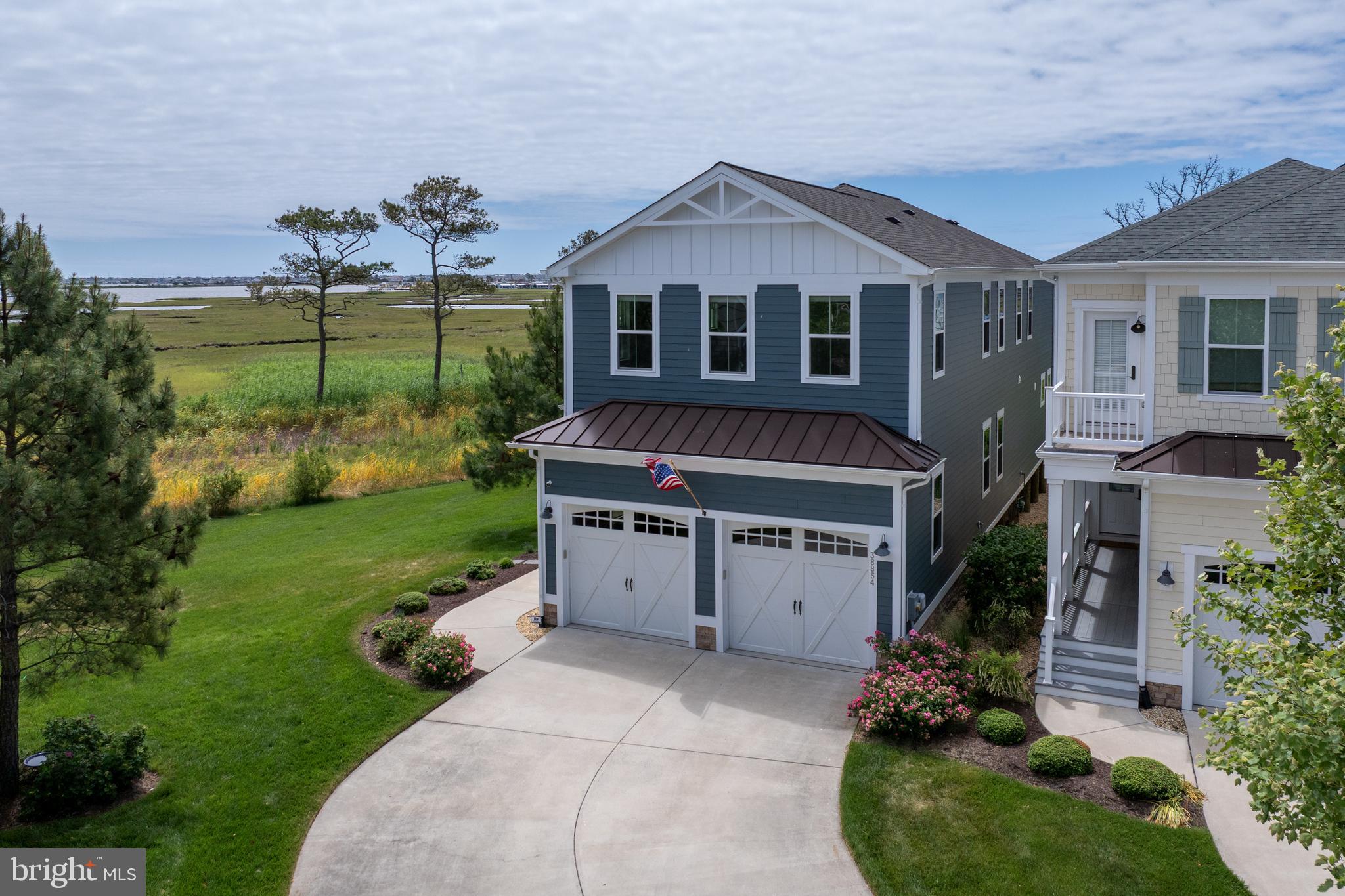 THE OVERLOOK - Residential