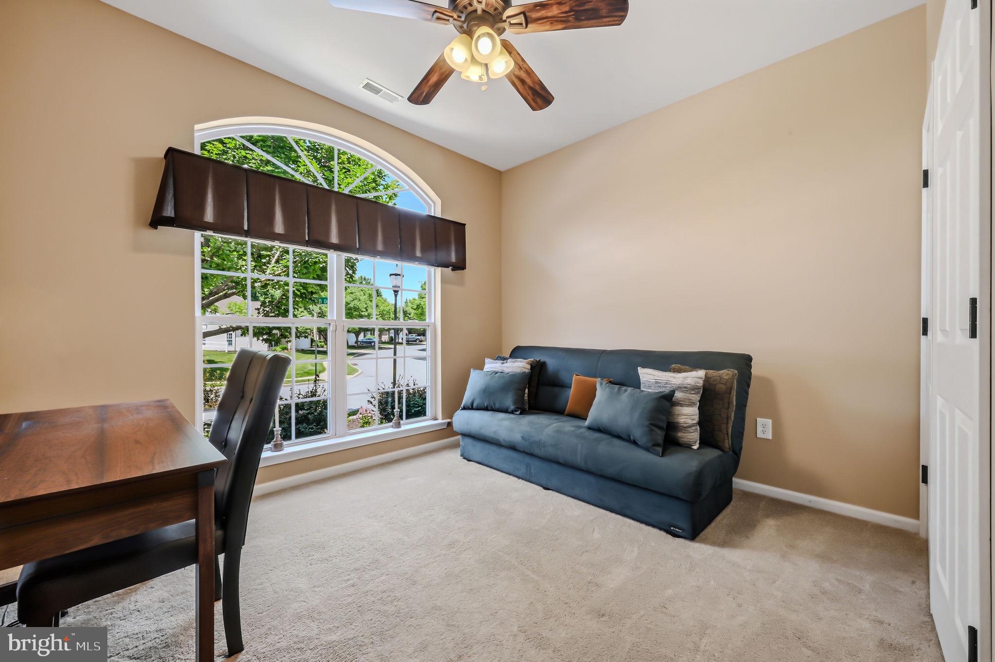 CREEKSIDE VILLAGE - Residential