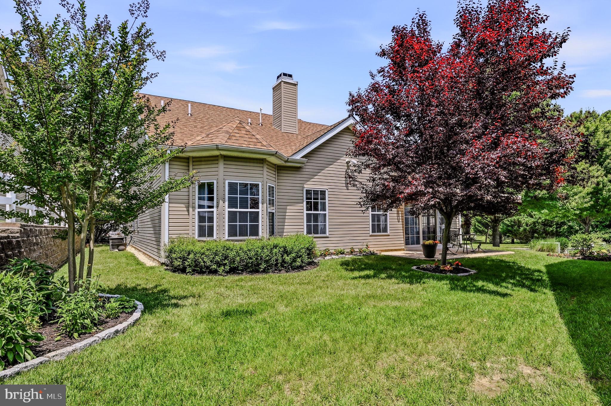 CREEKSIDE VILLAGE - Residential
