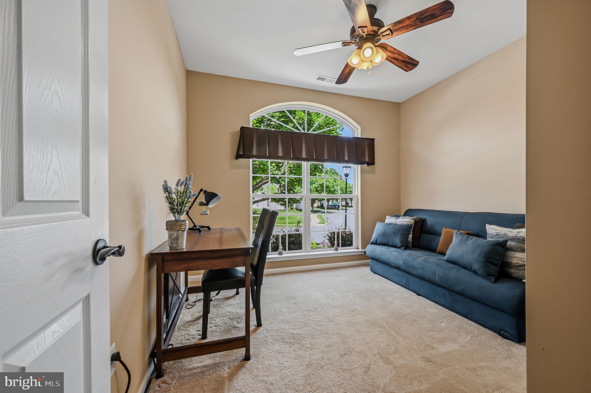CREEKSIDE VILLAGE - Residential