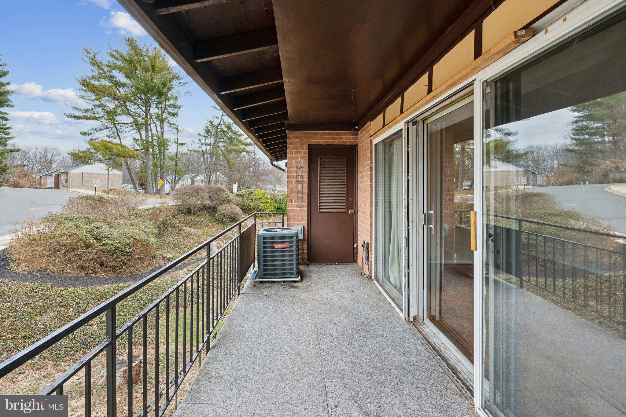 MOSBY WOODS GARDEN - Residential