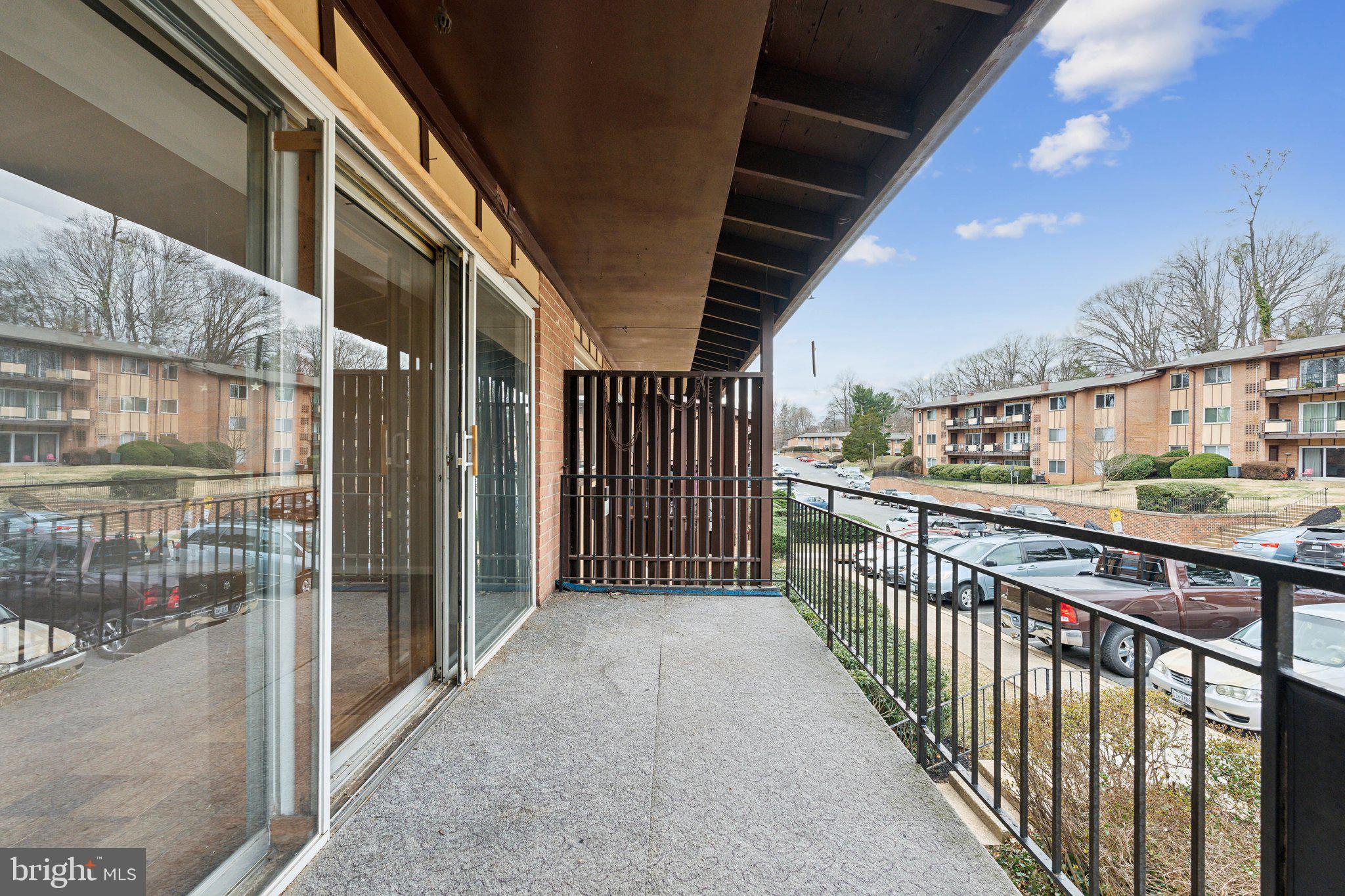 MOSBY WOODS GARDEN - Residential