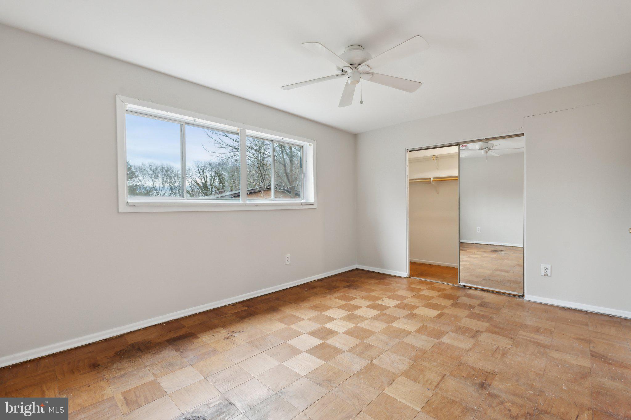 MOSBY WOODS GARDEN - Residential