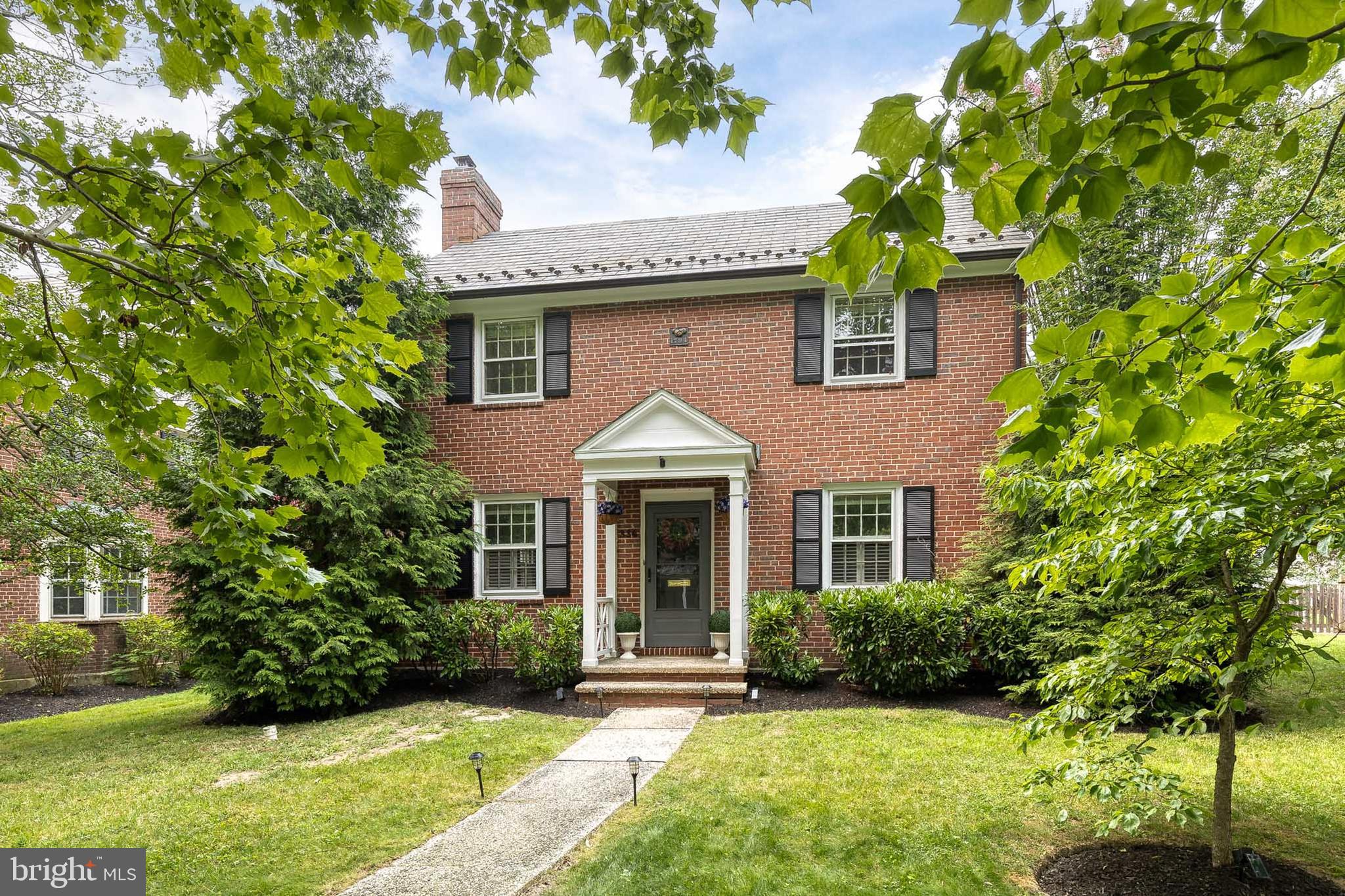 HOMELAND HISTORIC DISTRICT - Residential