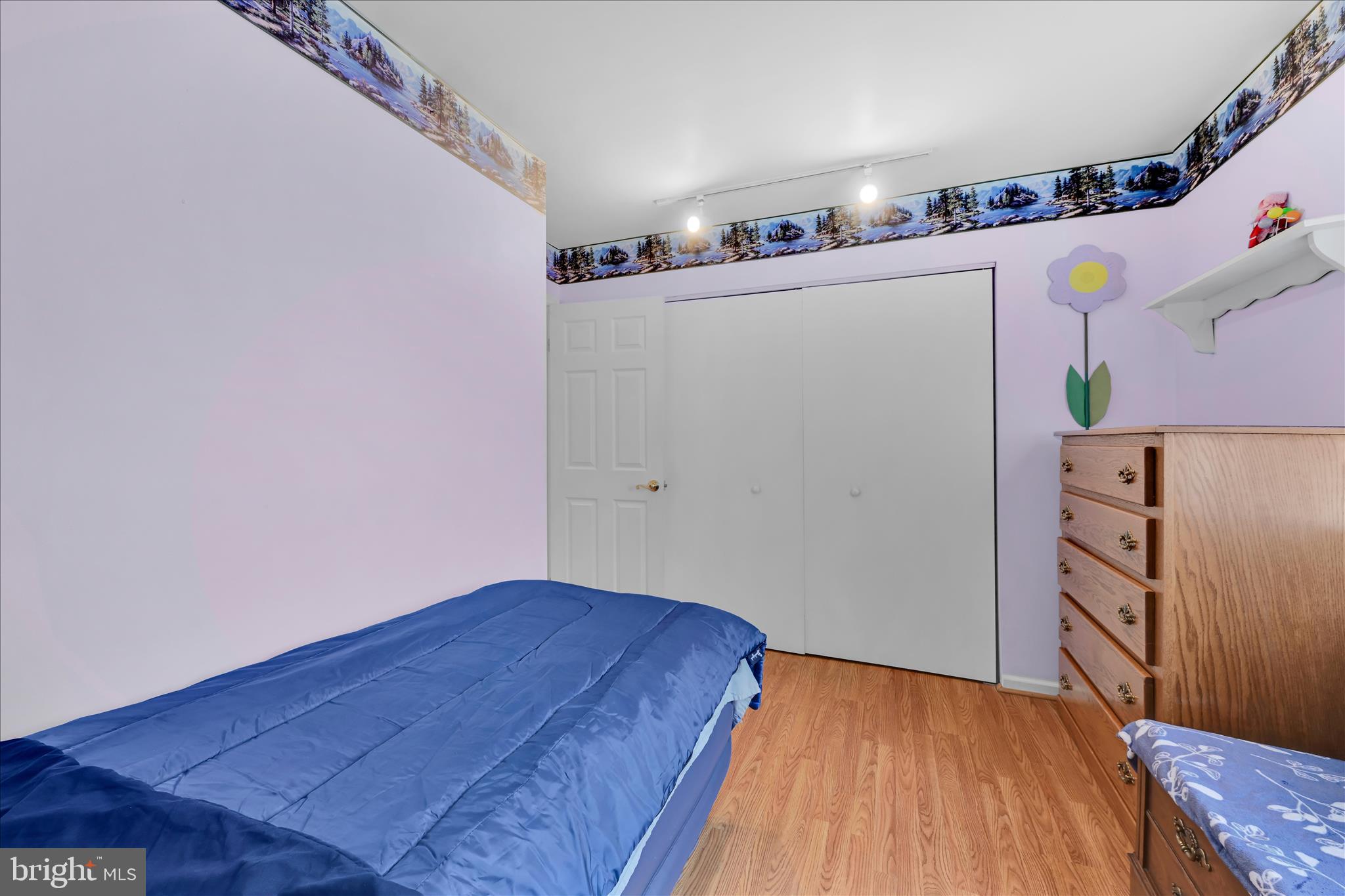 MIFFLIN HILLS - Residential
