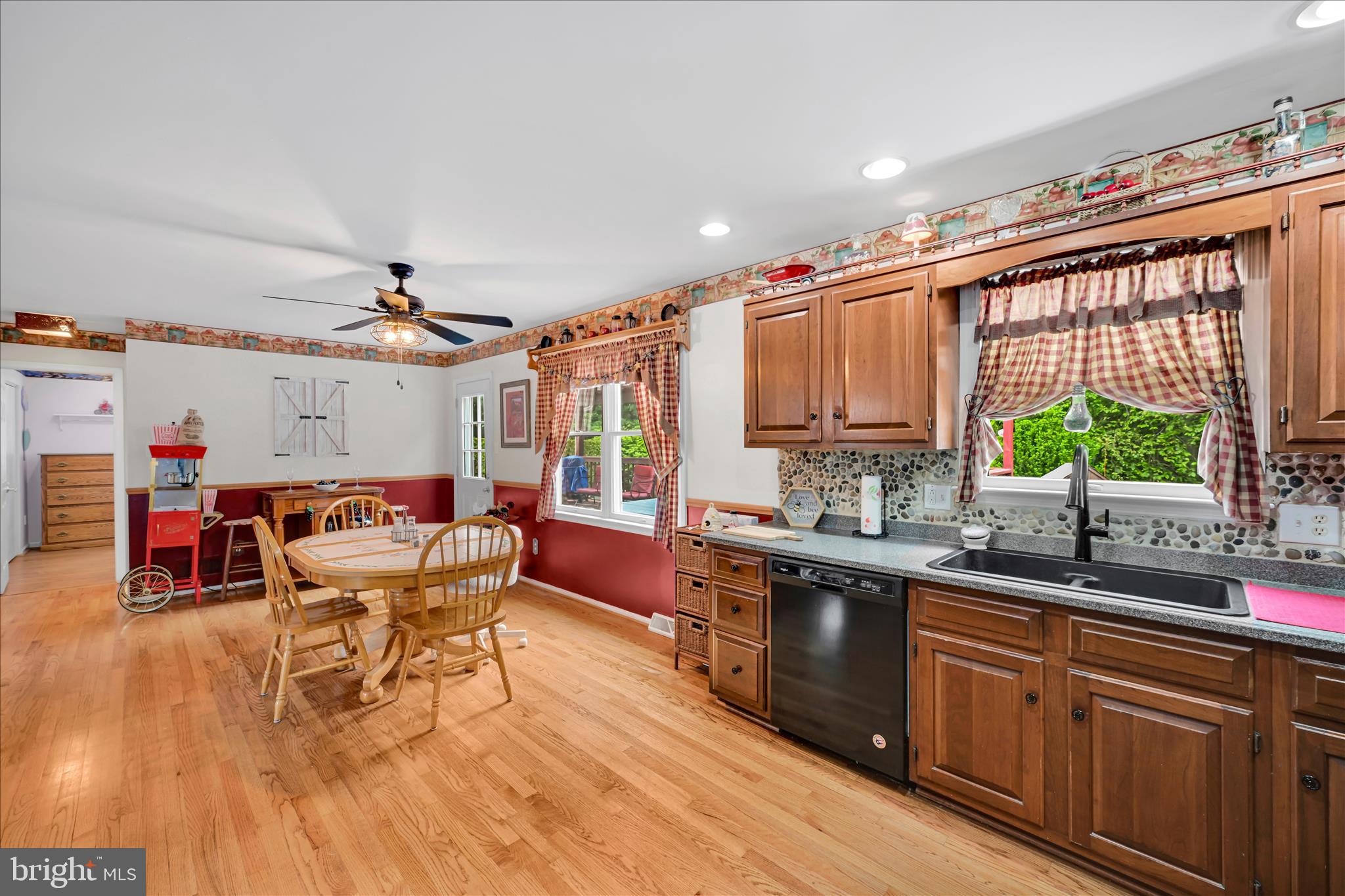 MIFFLIN HILLS - Residential