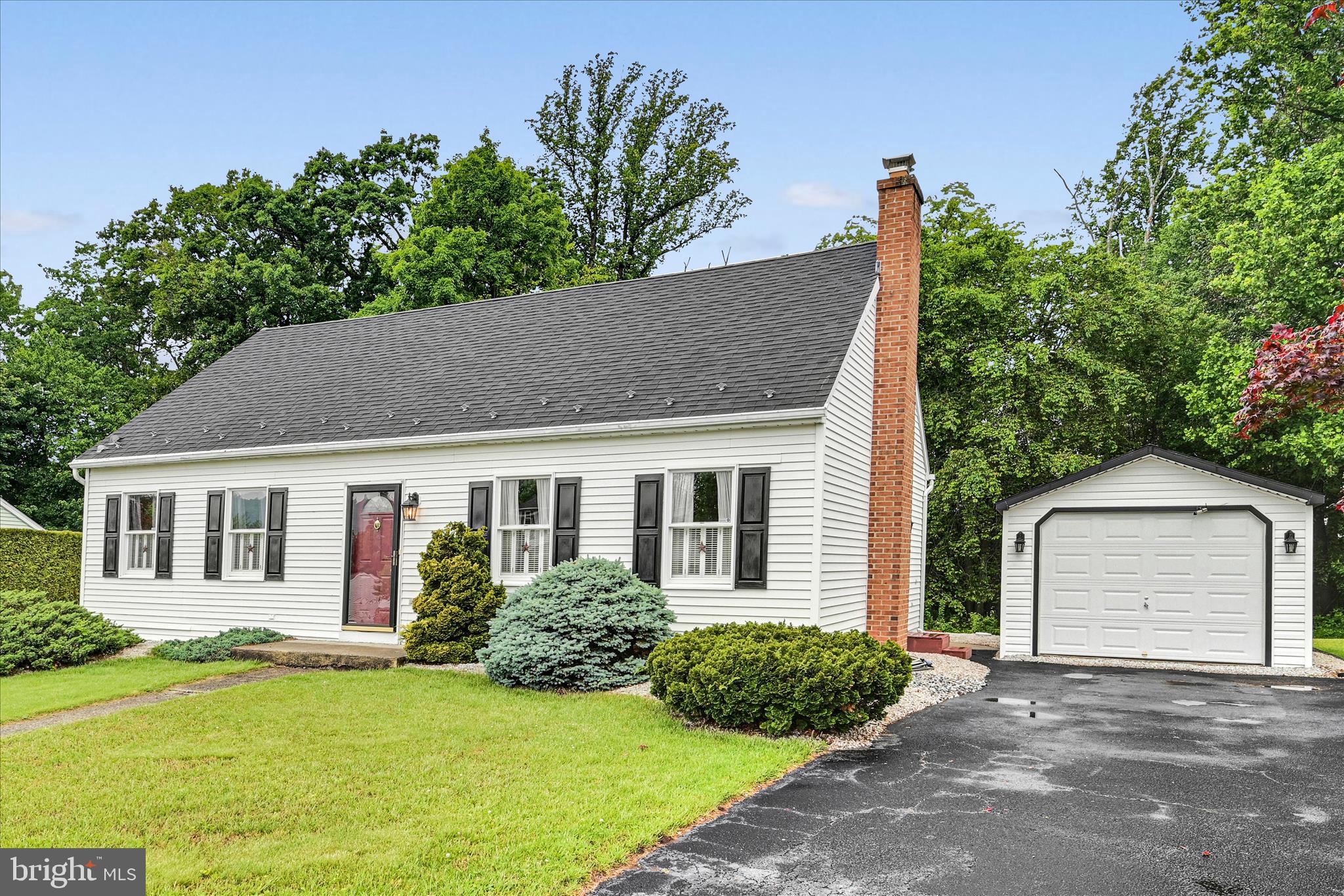 MIFFLIN HILLS - Residential