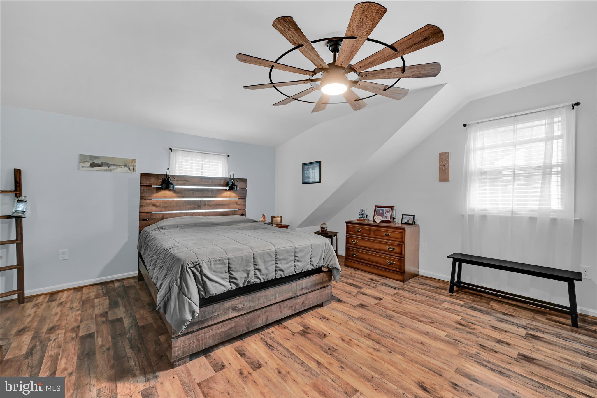MIFFLIN HILLS - Residential