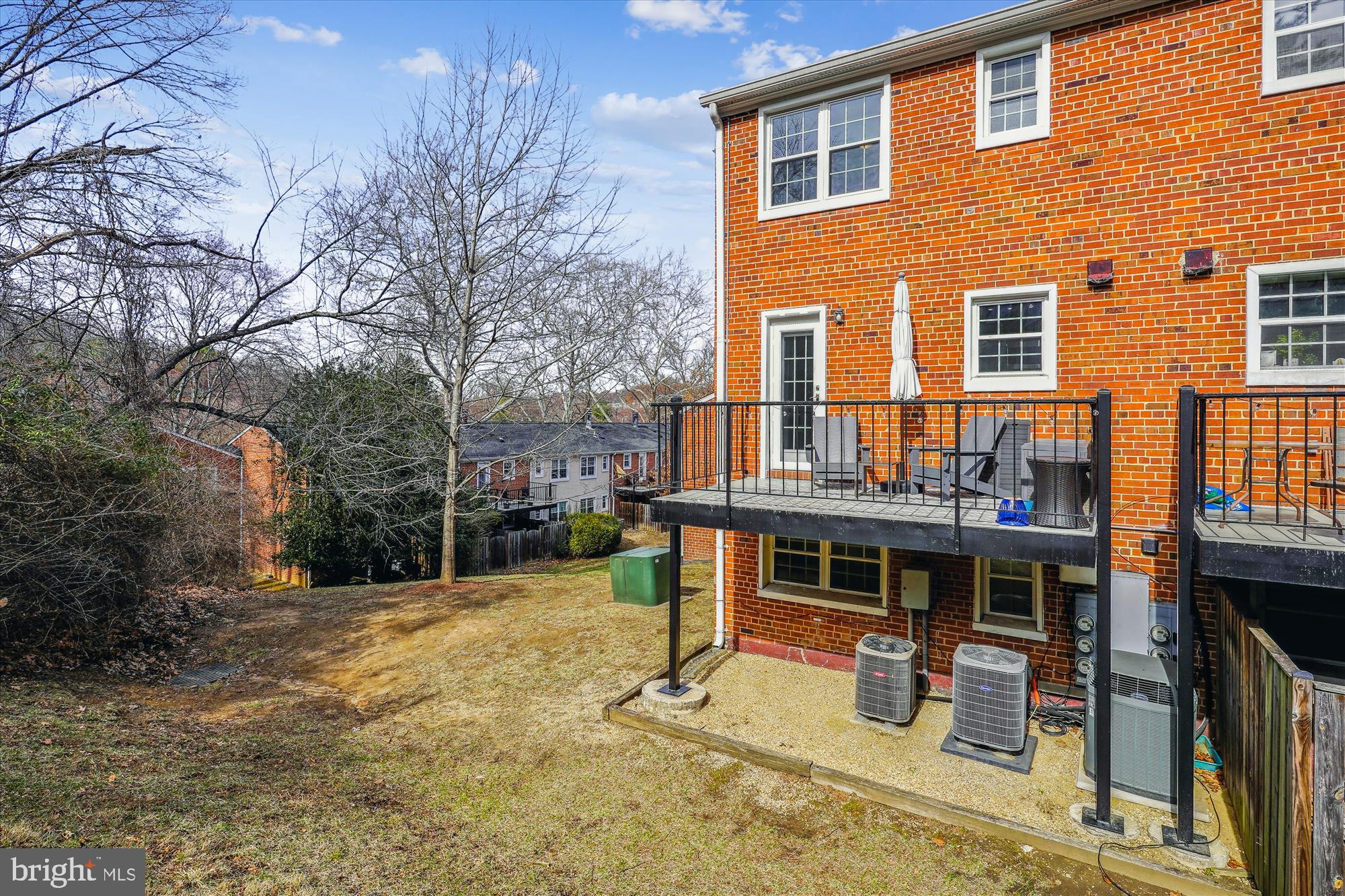 THE ARLINGTON - Residential