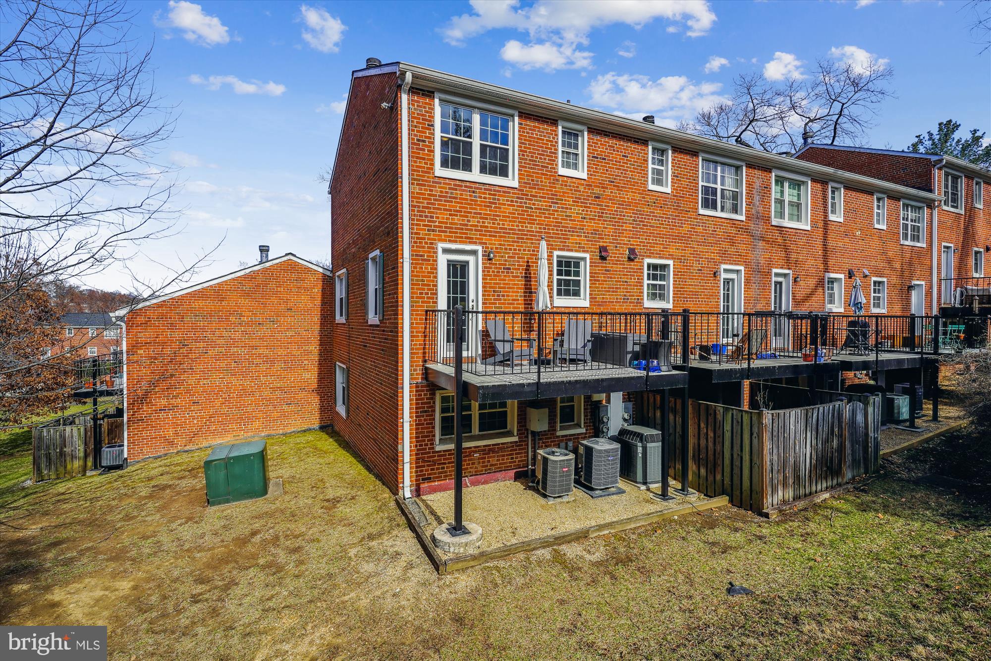 THE ARLINGTON - Residential